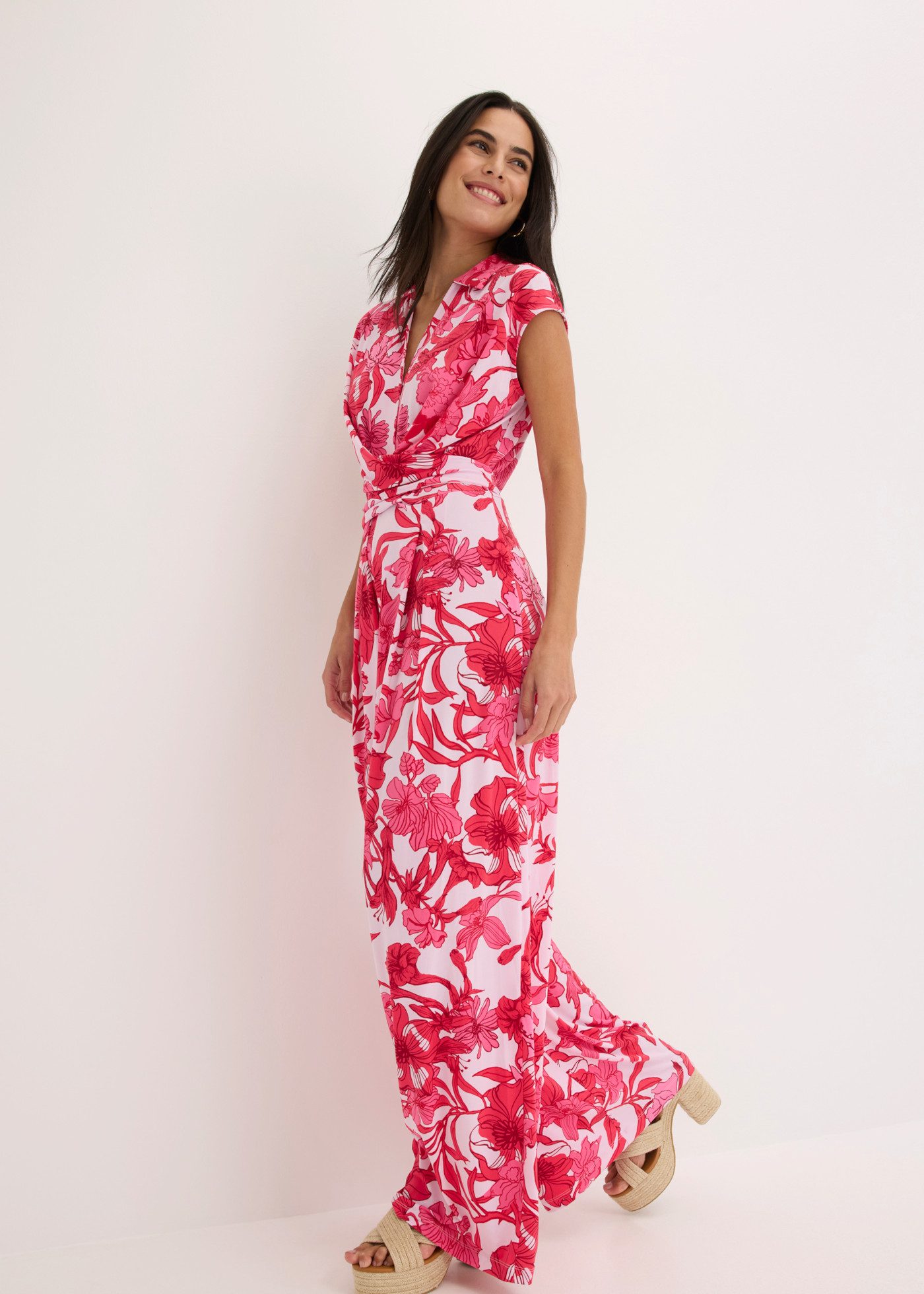 bonprix Jumpsuit floral bedruckt, weites Bein, mit Drapierung in der Taille, ärmellos – Bild 4 von 5