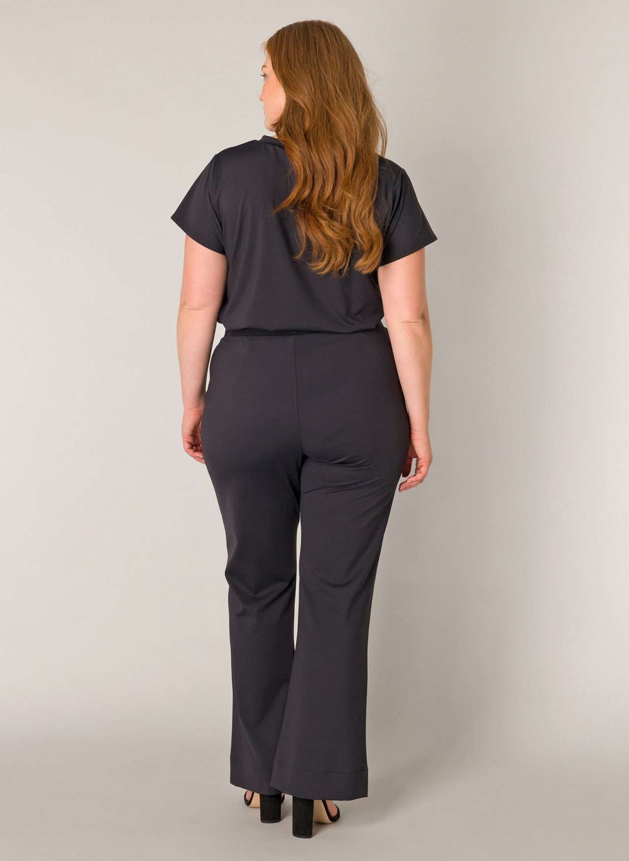 Base Level Curvy Stoffhose Lori Sommerhose mit Stetch und leichtem Schlag günstig online kaufen