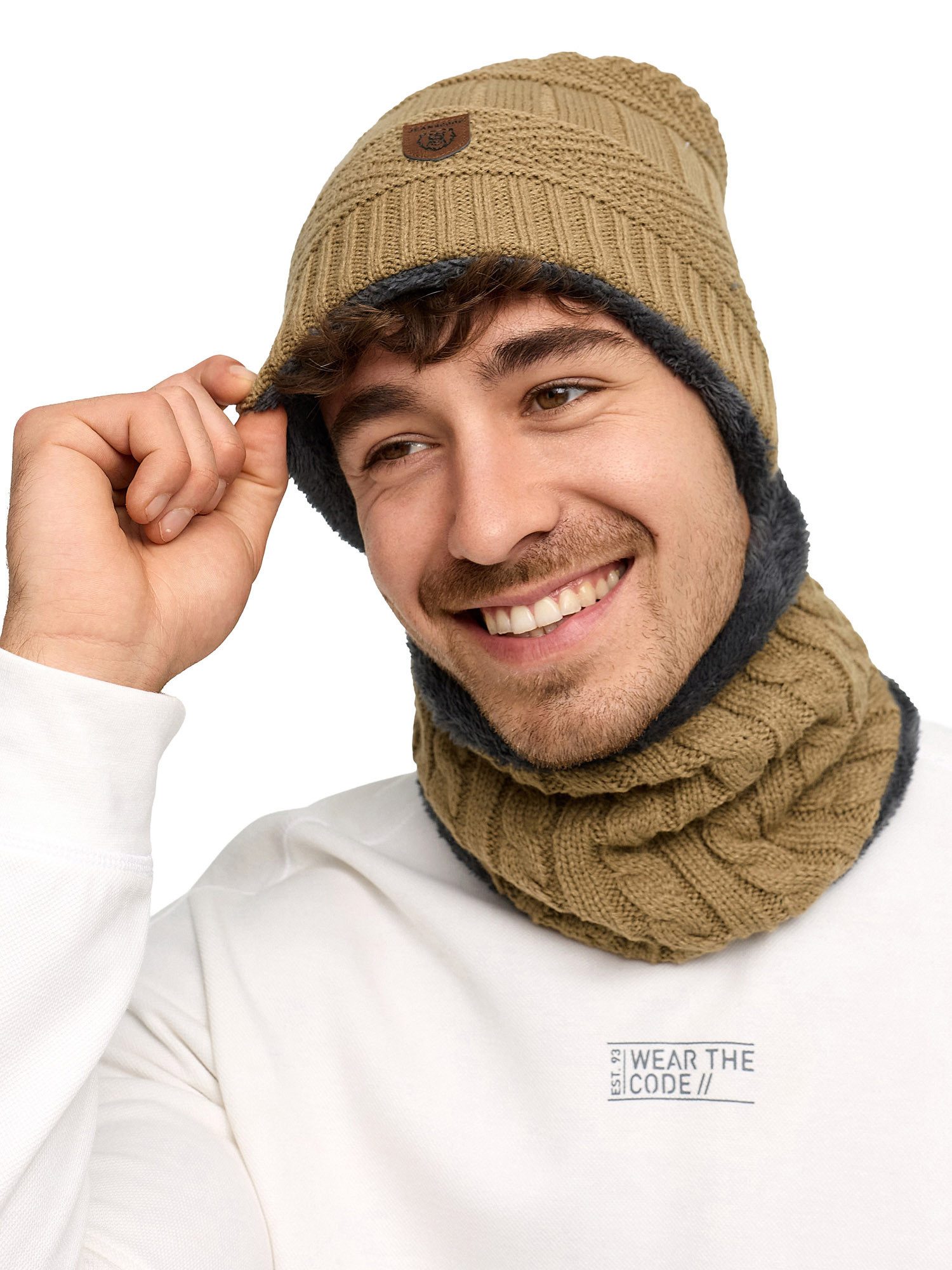 Indicode Strickmütze Herren Siracusa Strickmütze Herrenmütze Set (2-St) Set aus Mütze & Schal