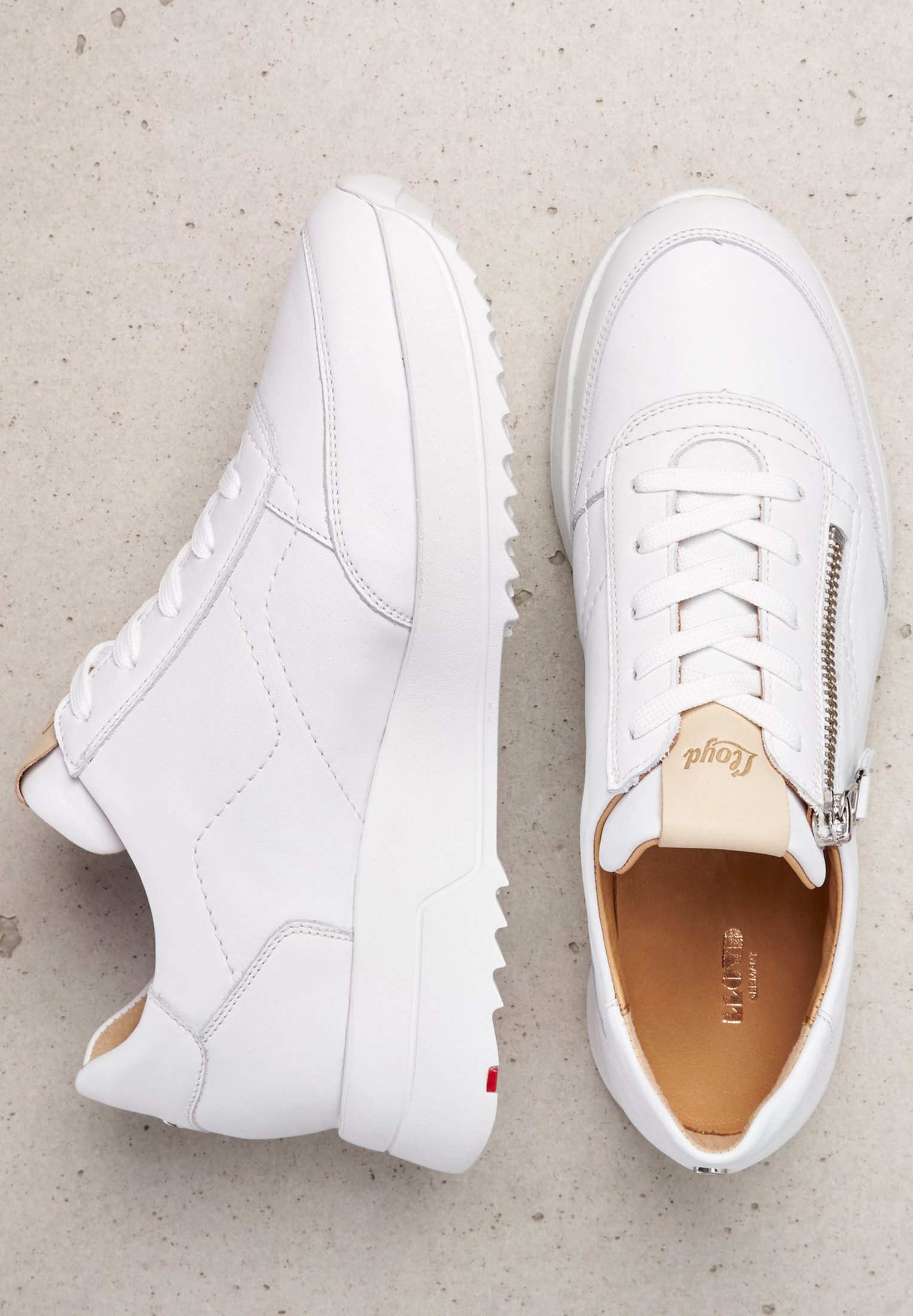 Lloyd Sneaker Sneaker mit einer extraleichten Laufsohle