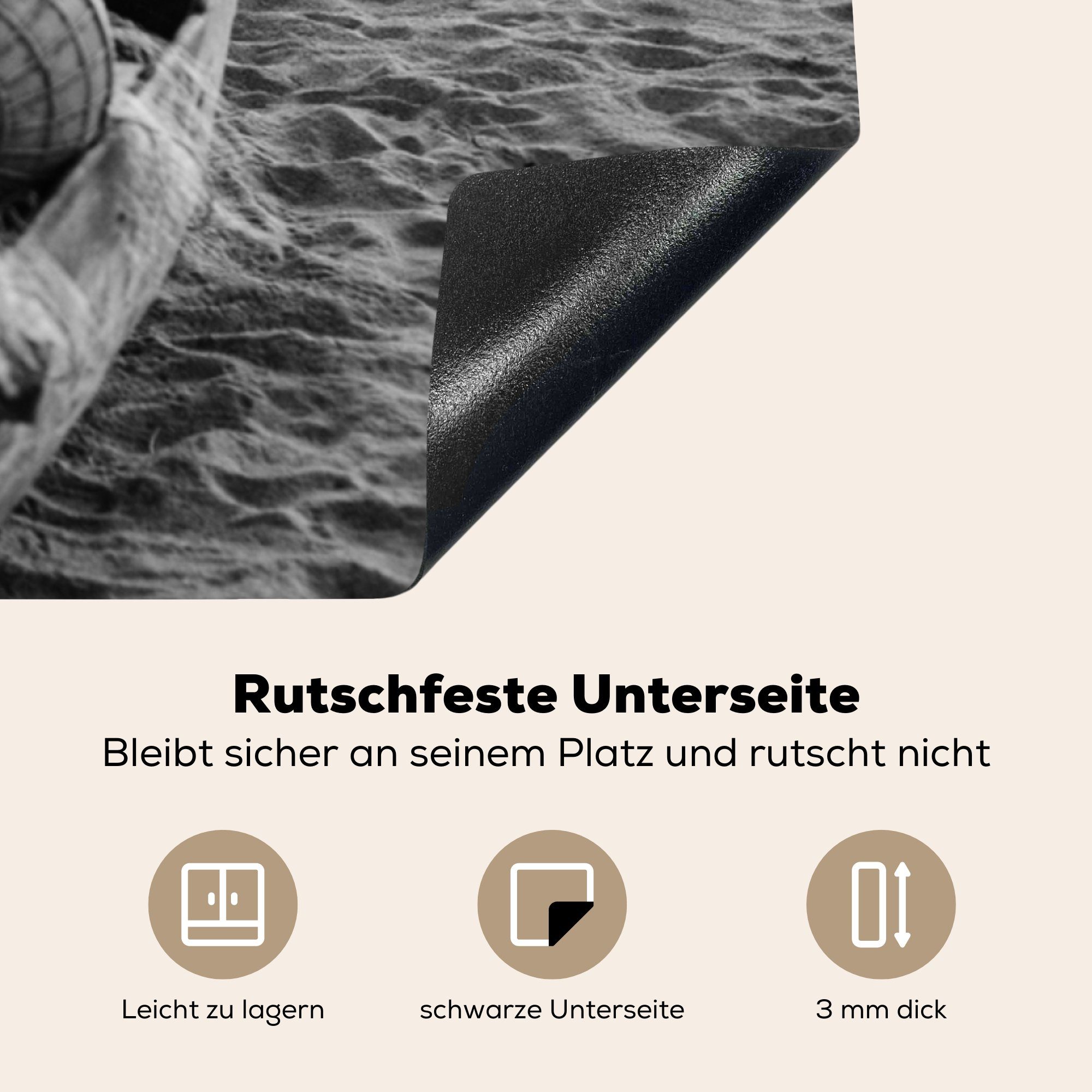 Boote Ceranfeldabdeckung, 78x78 küche und MuchoWow Herdblende-/Abdeckplatte Strand weiß, am cm, tlg), (1 für - Vinyl, schwarz Arbeitsplatte