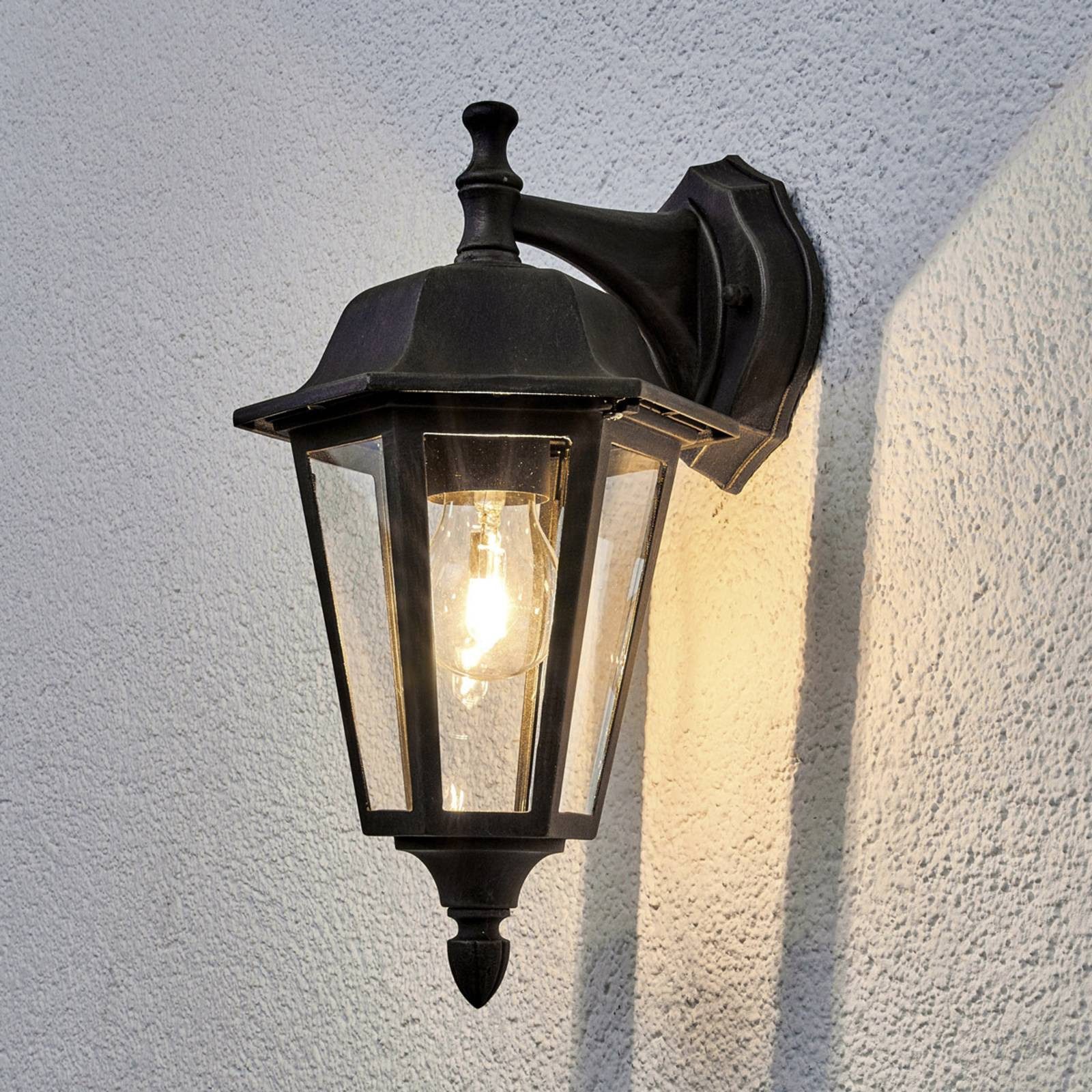 Lindby Außen-Wandleuchte Lamina, Metall, Braun IP44, 1 x 15 W LED