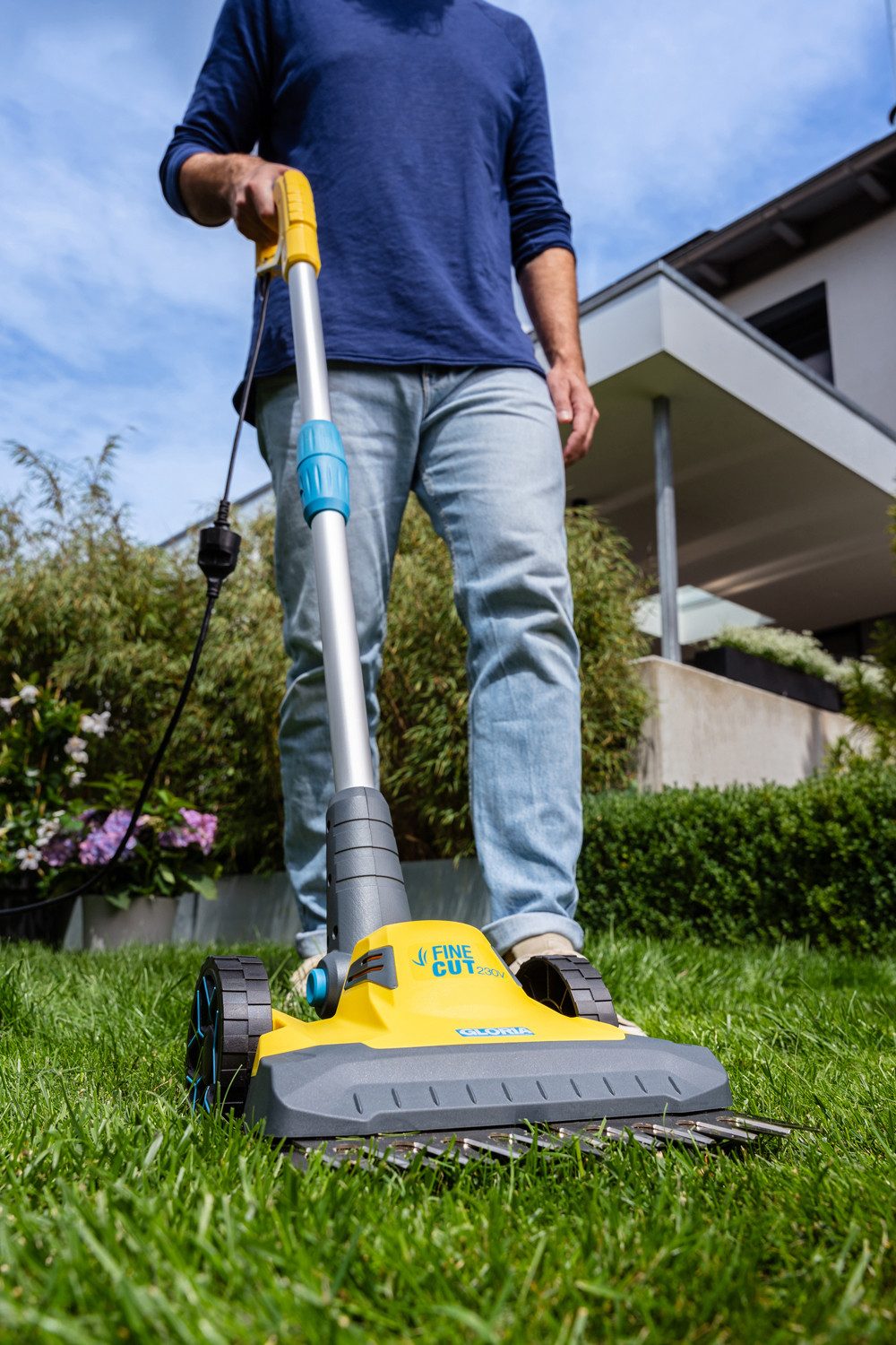 Gloria Elektro-Rasentrimmer FineCut 230V Kompakt Rasen- und Kantenschneider