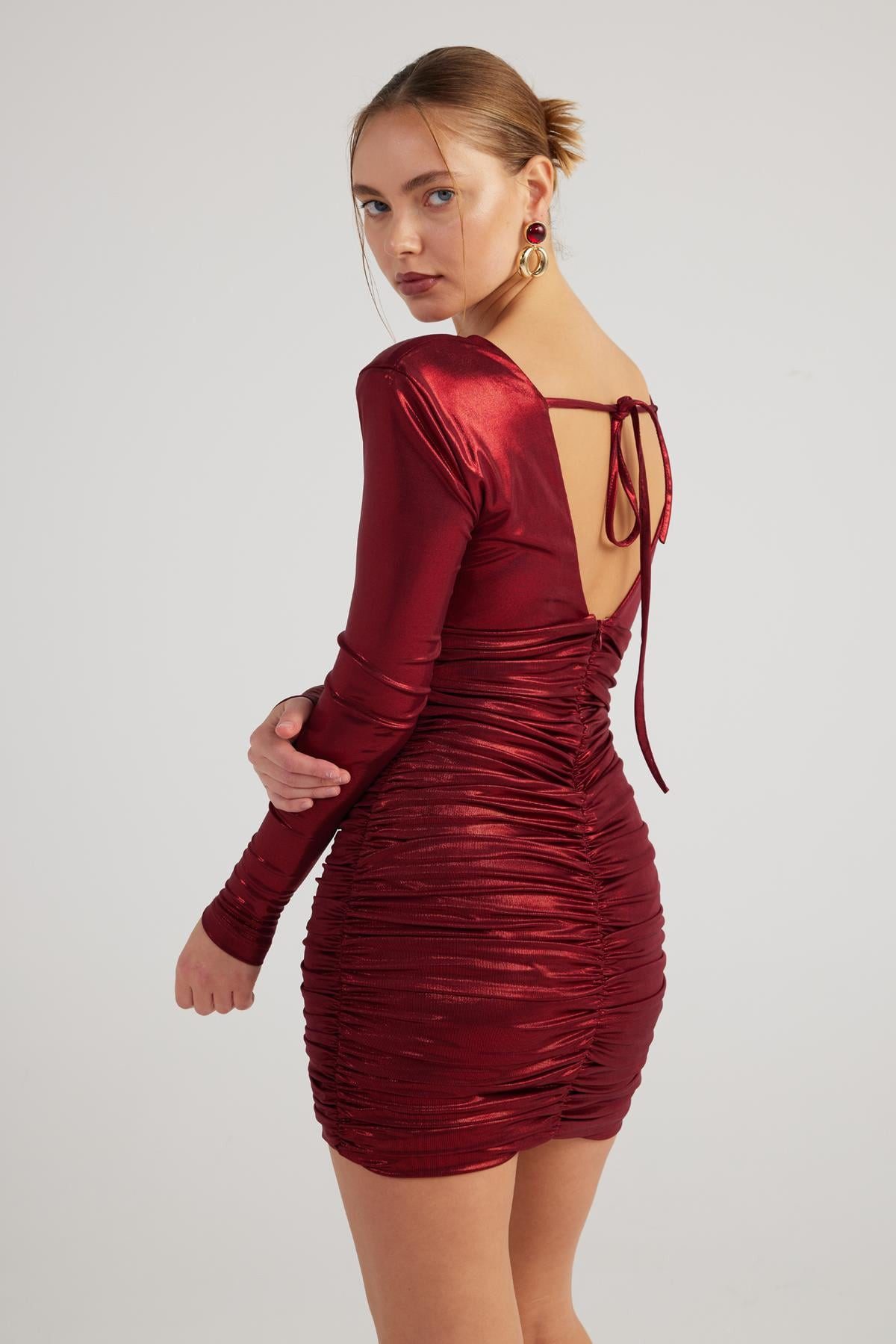 HOLLY LOLLY Midikleid Glänzendes Mini-Kleid Karly – Bild 5 von 5
