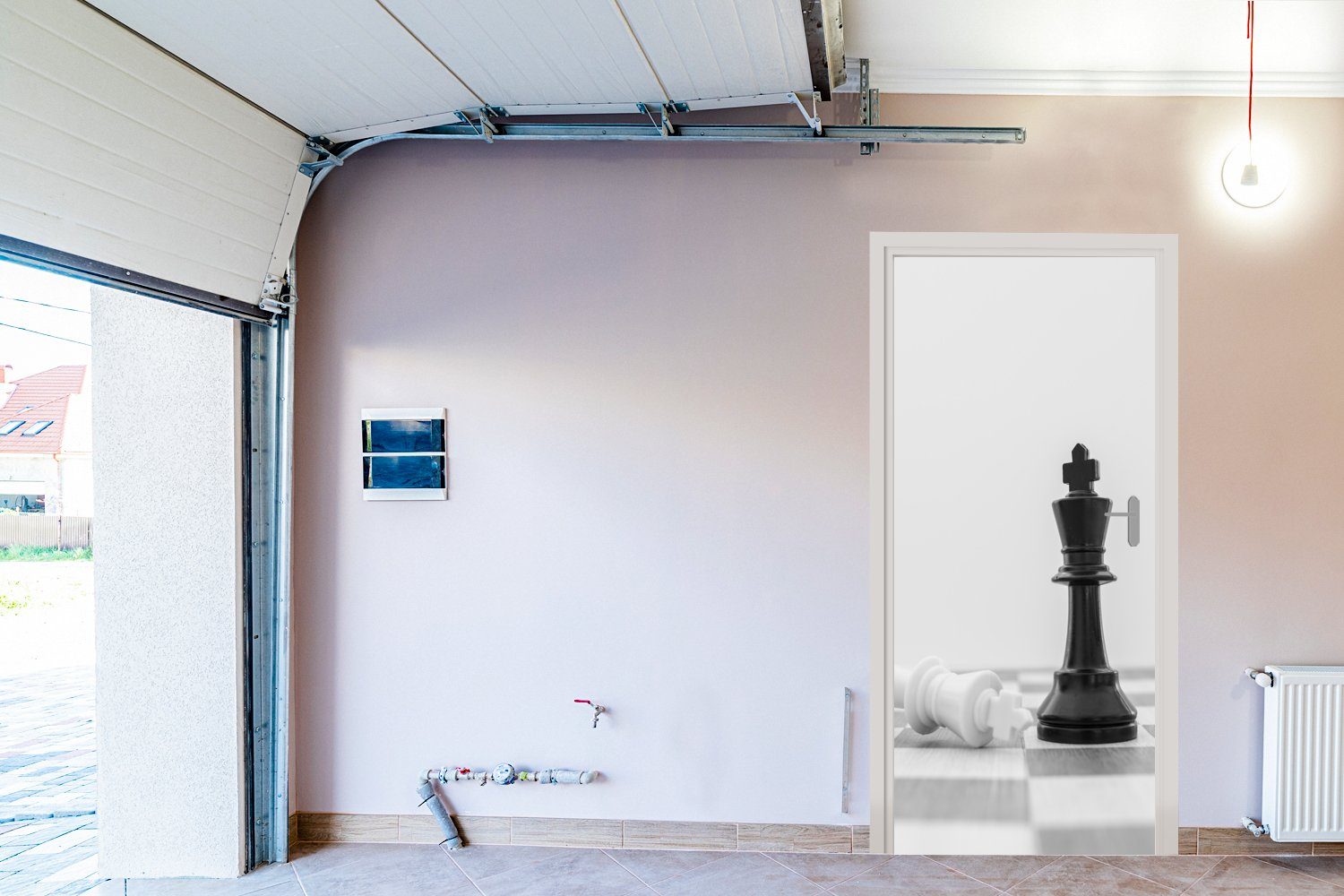 MuchoWow Türtapete Der weiße Schach, Fototapete im cm schwarze (1 75x205 der Tür, bedruckt, Türaufkleber, Matt, für und König St)