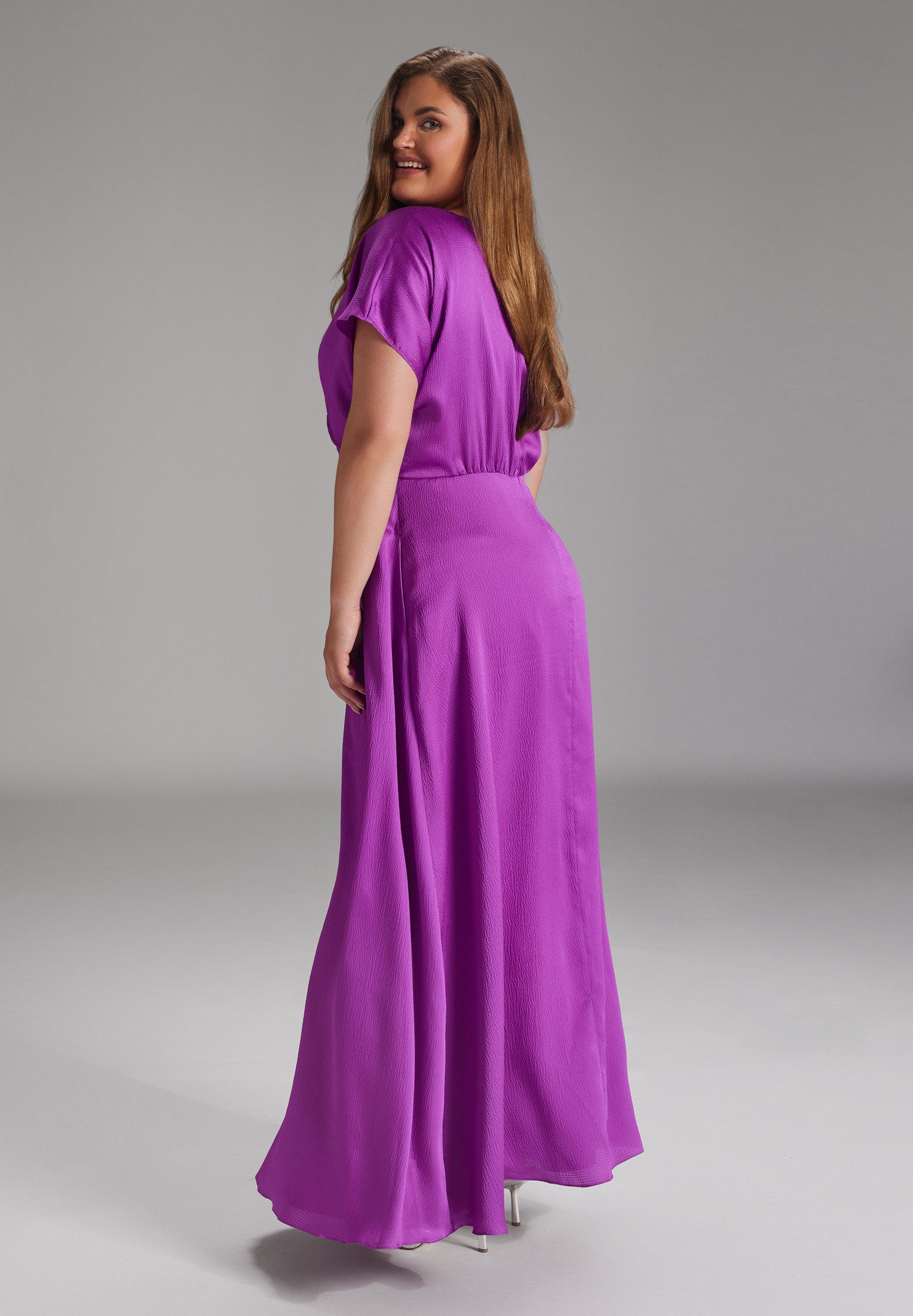 SWING Maxikleid Lockere Passform günstig online kaufen