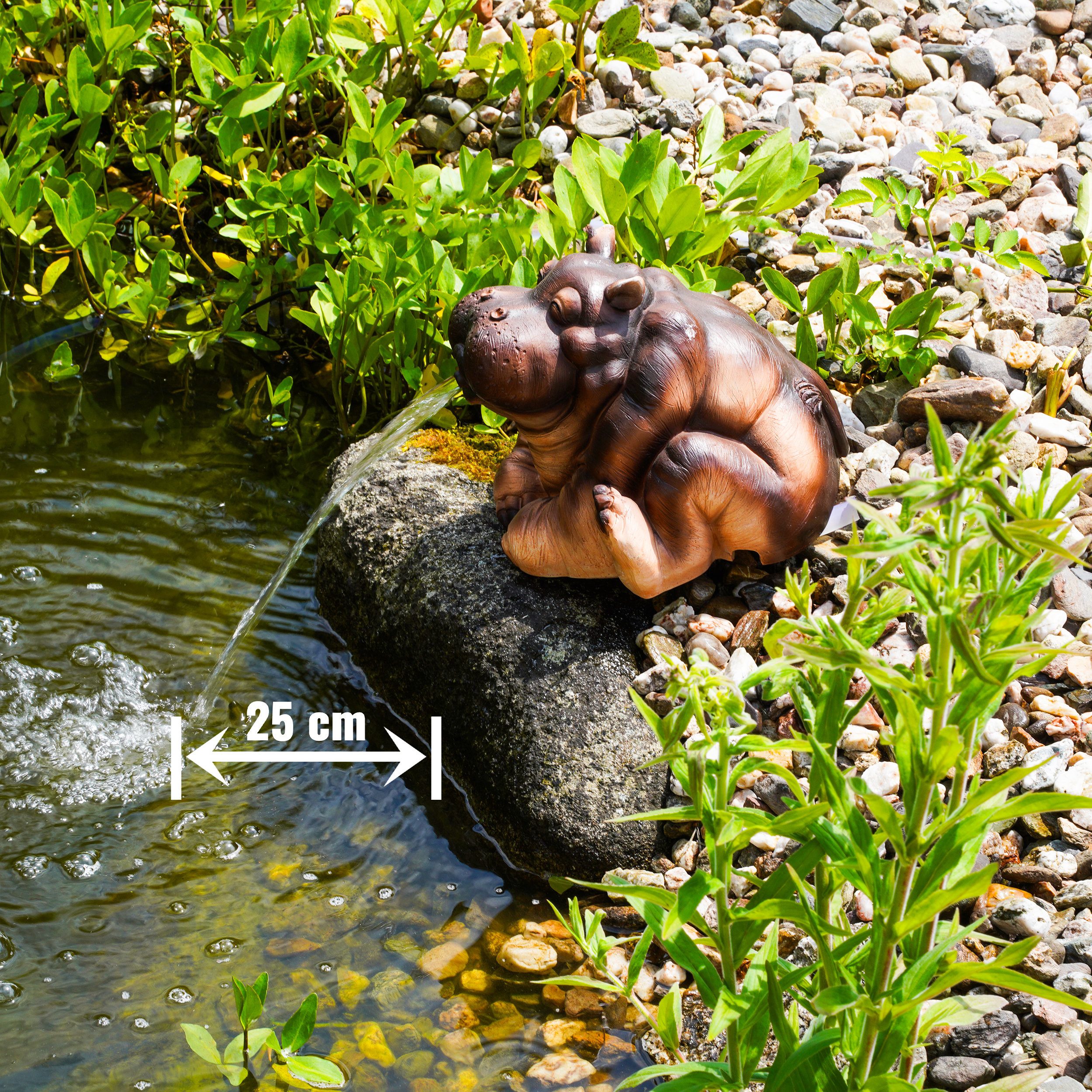 esotec Wasserspeier Figur sitzendes Flusspferd Hippo mit Schlauch 1,5m, 25x22x26cm 100740 (Komplettset) – Bild 2 von 5