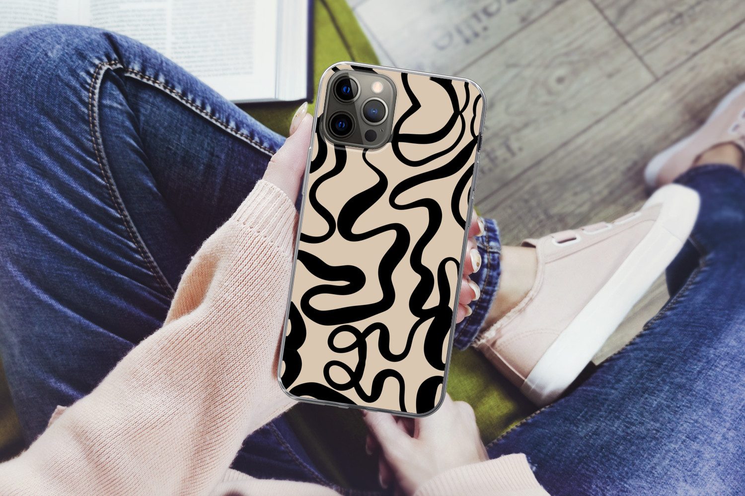 MuchoWow Handyhülle für Apple iPhone 13 Pro Linien - Schwarz - Beige - Abstrakt - Minimali, Smartphone-Bumper, Print, Handy Schutzhülle Dünn