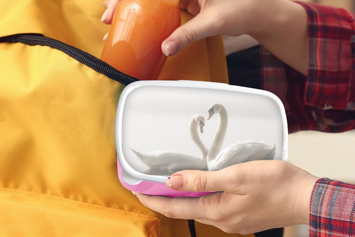 Lunchbox MuchoWow rosa für Freunde, Kinder, - Wasser Mädchen, Erwachsene, - Brotdose Kunststoff, Snackbox, (2-tlg), Schwäne Kunststoff Brotbox