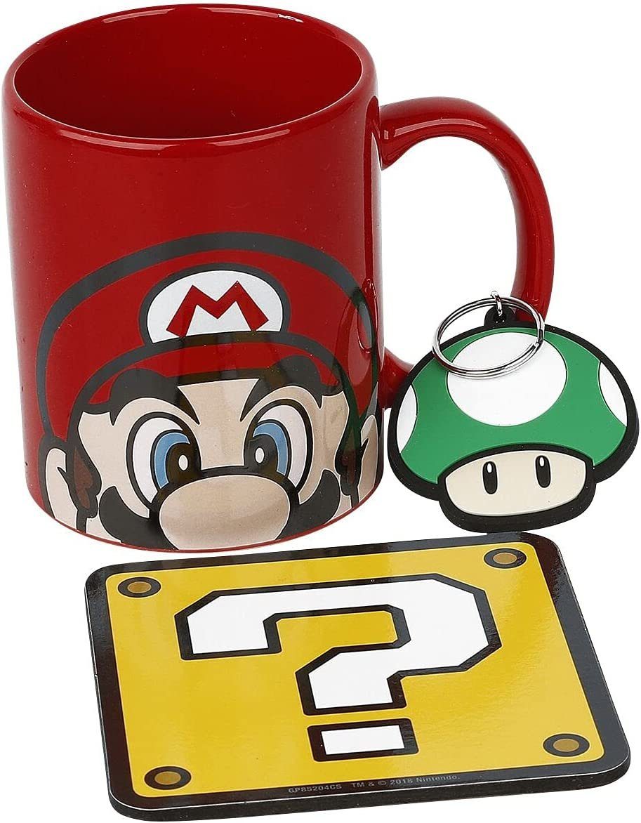 PYRAMID Tasse Geschenkset (Tasse, Untersetzer & Schlüsselanhänger) - Mario,  Keramik, inkl. Untersetzter und Schlüsselanhänger, Super Mario | Tassen
