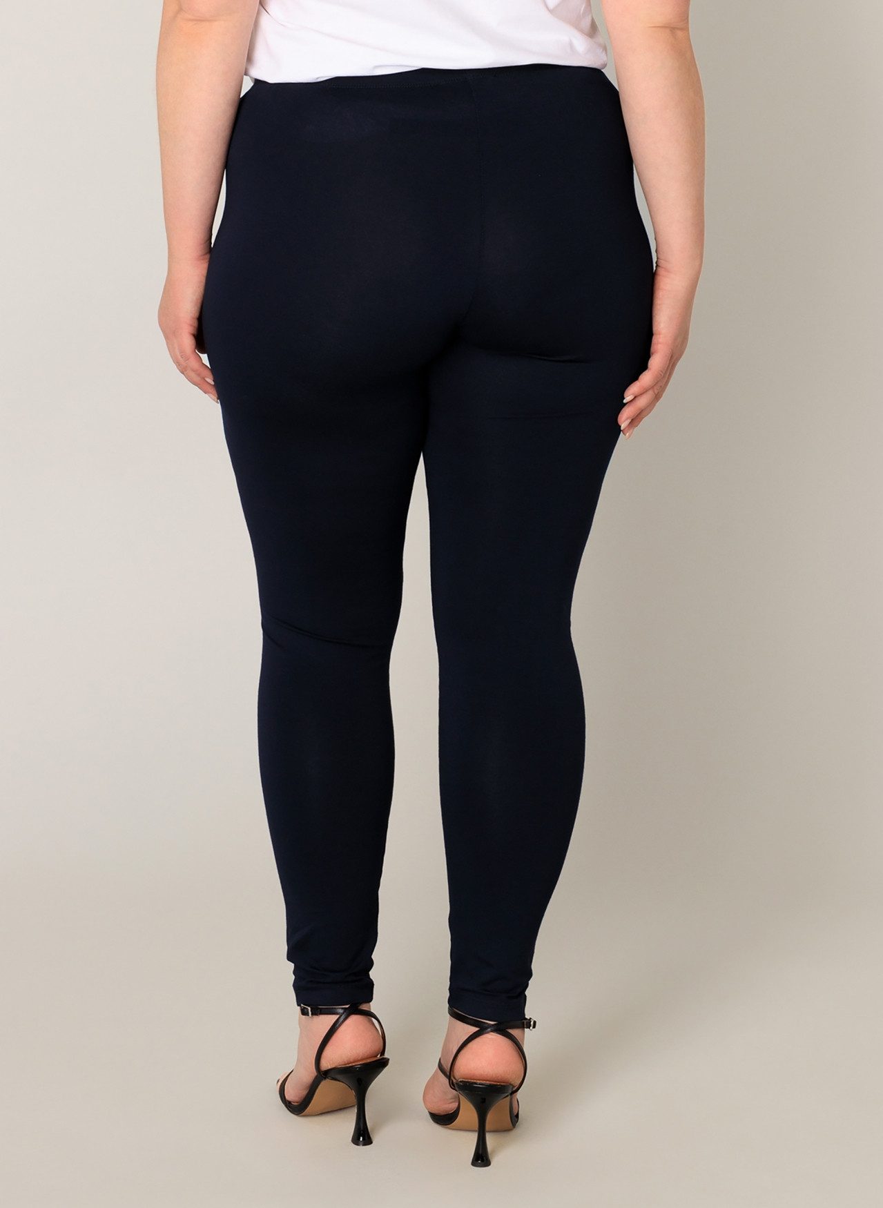 Base Level Curvy Leggings Andrea günstig online kaufen