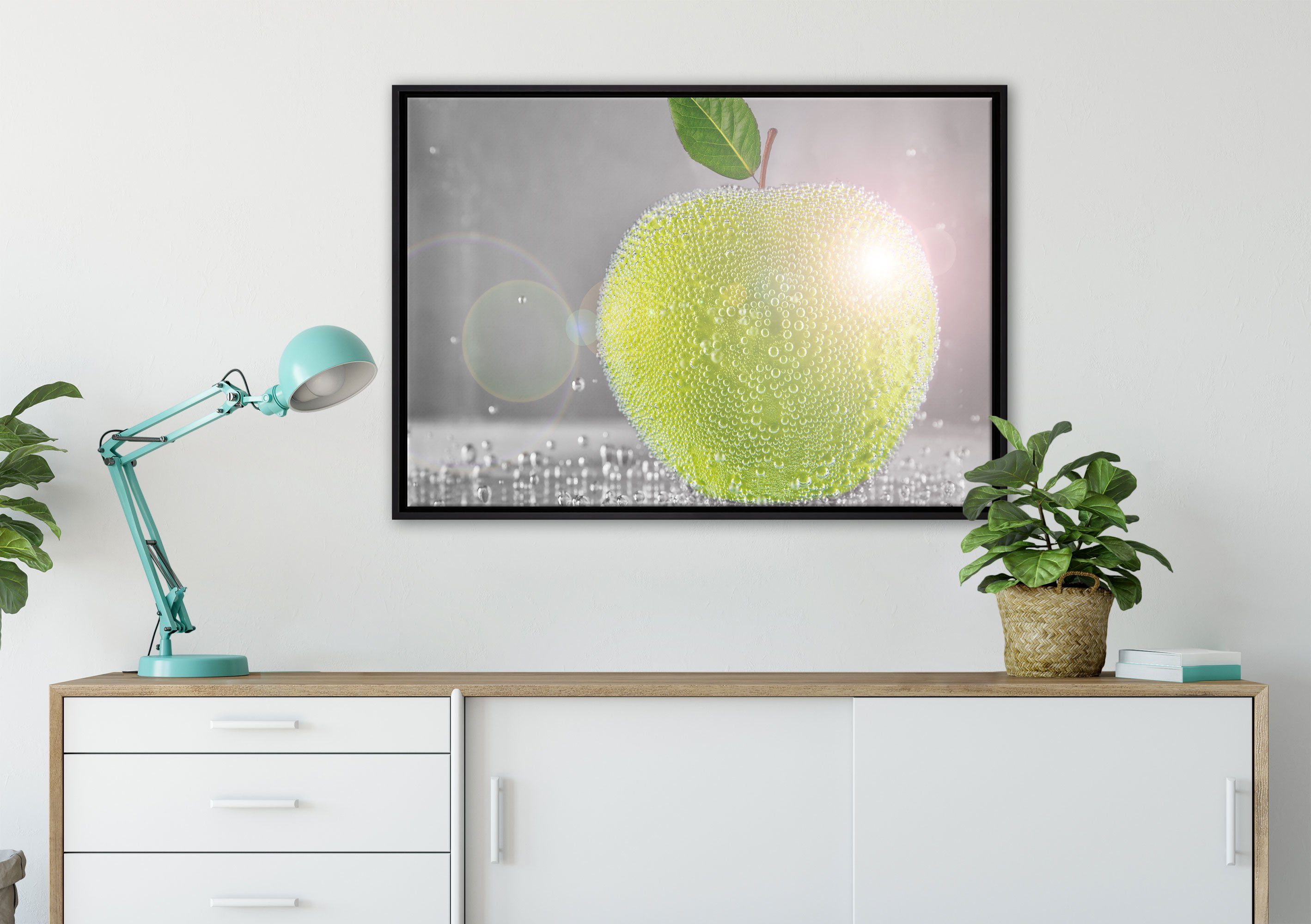 Pixxprint Leinwandbild Zackenaufhänger bespannt, Wanddekoration Schattenfugen-Bilderrahmen Leinwandbild (1 Wasserperlen, St), einem gefasst, fertig inkl. in Apfel mit