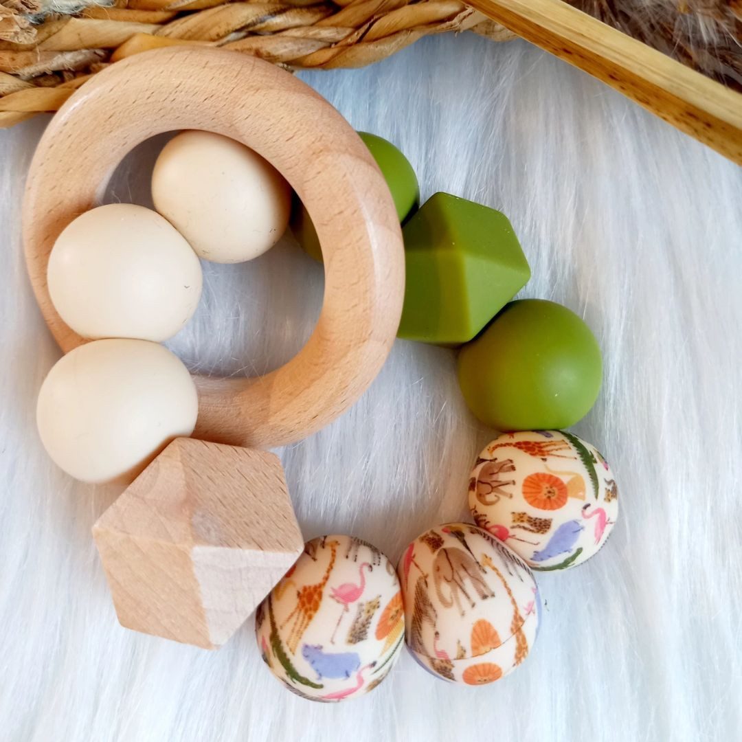 suebidou Beißring Baby Zahnhilfe aus Naturholz und Silikon, nachhaltig, kreativ