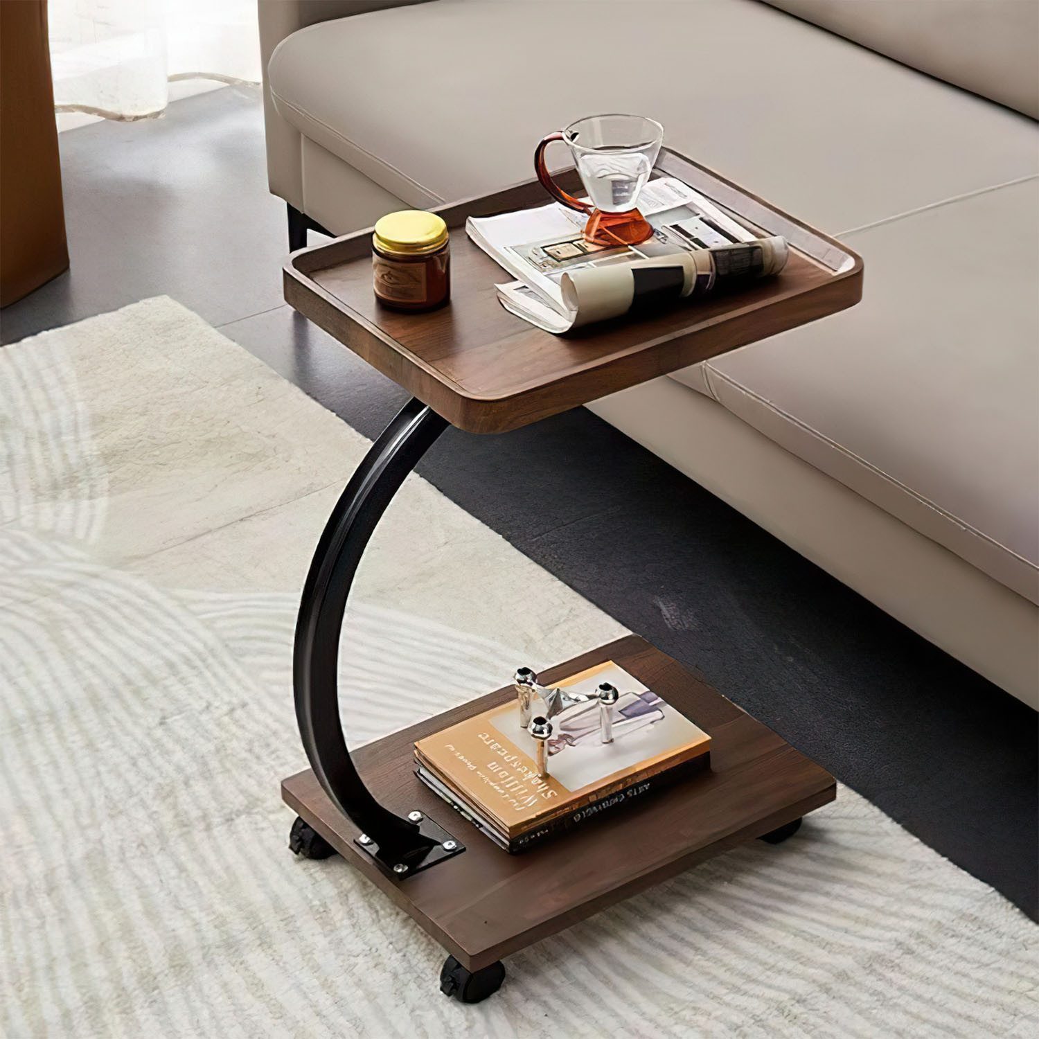 SURFOU Beistelltisch Sofa Schmaler Beistelltisch C-Form mit Metallrahmen (Kaffee Snack Couchtisch für Wohnzimmer Schlafzimmer Nachttisch), Holz Beistelltisch mit Rollen Haben 360° Rotierend Nussbaum Finish
