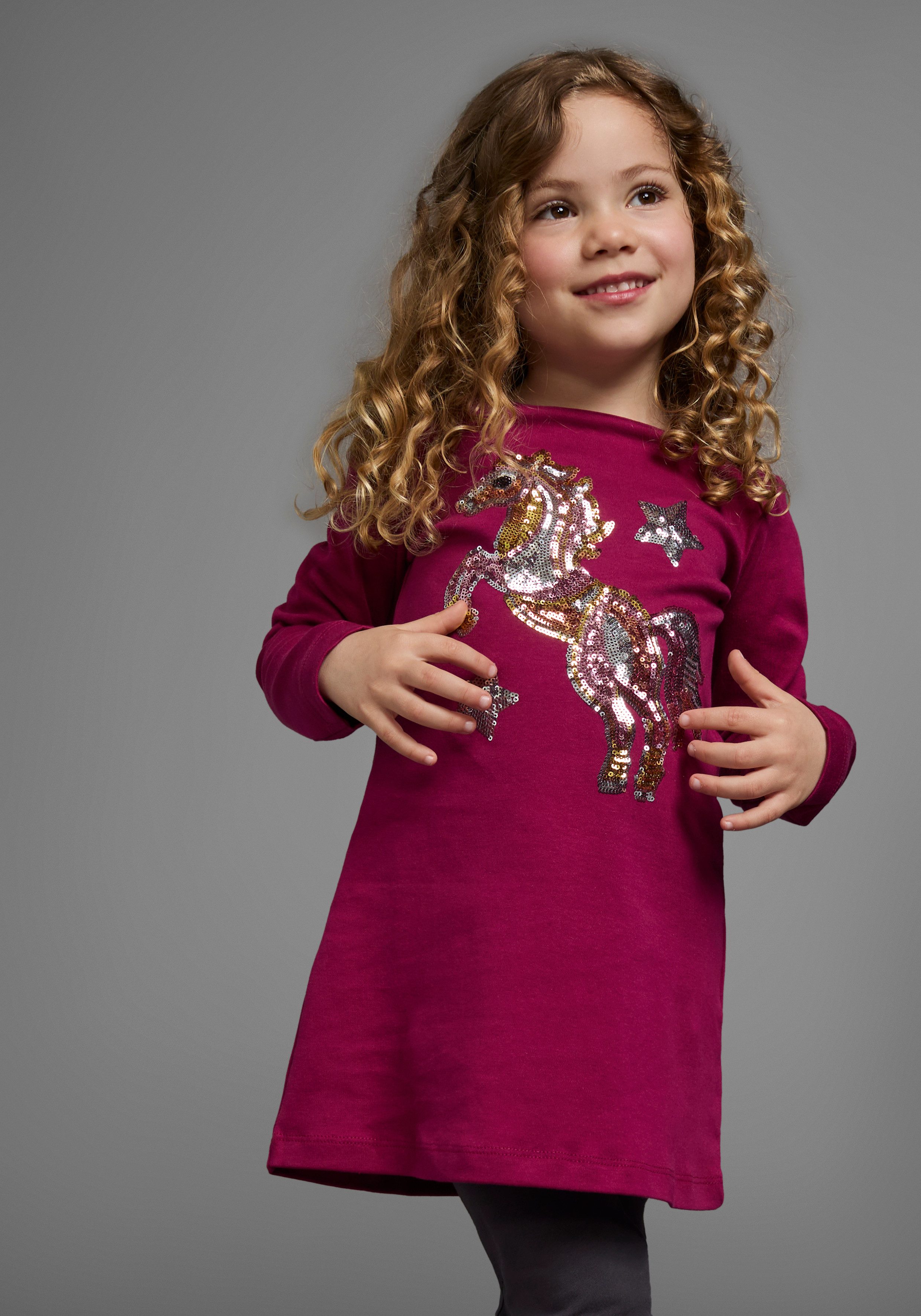 KIDSWORLD Langarmshirt PFERD Langarm, ausgestellter Schnitt, bedruckt, Rundhalsausschnitt