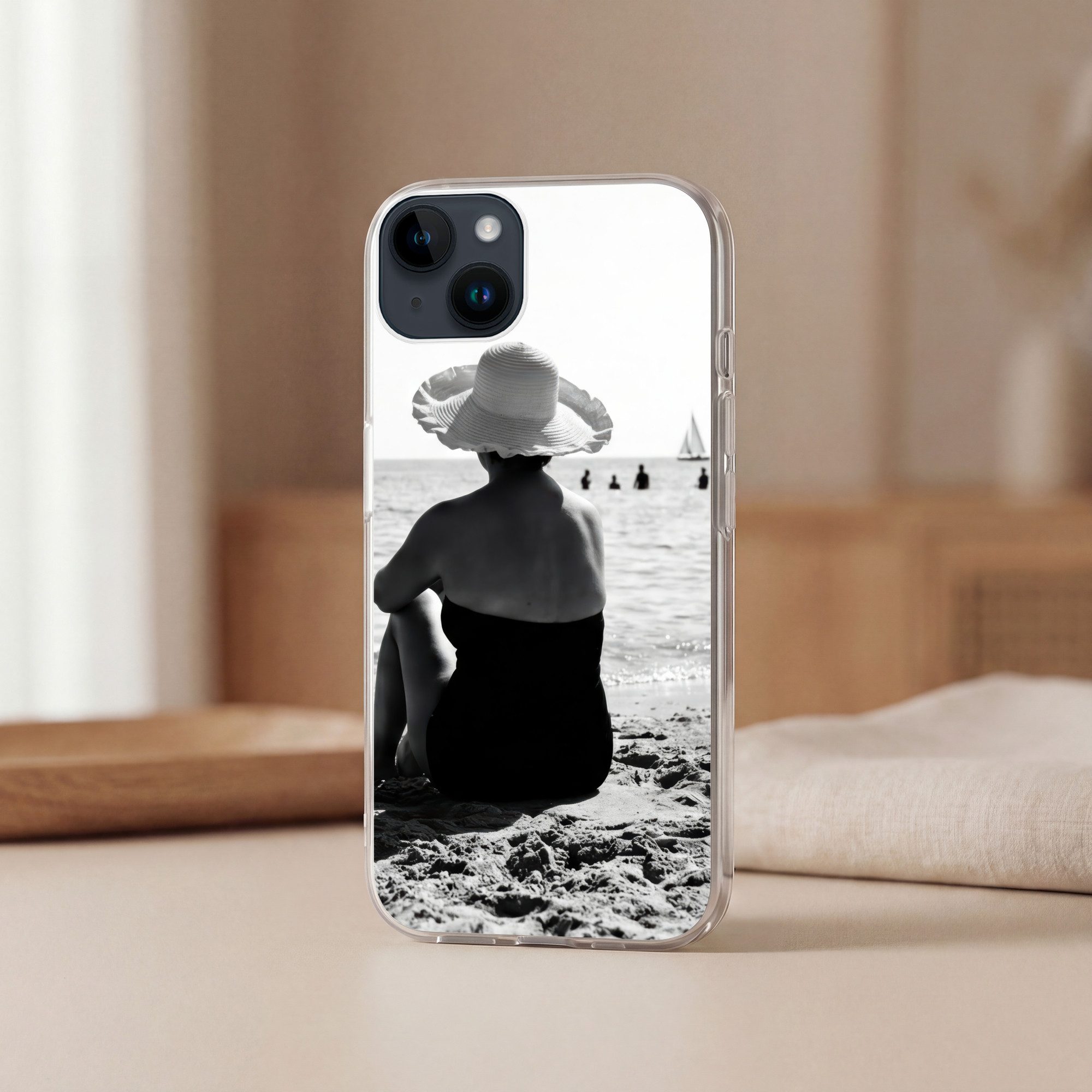 MuchoWow Handyhülle für Apple iPhone 14 Frauen - Sonnenhut - Strand - Schwarz - Weiß, Smartphone-Bumper, Print, Handy Schutzhülle Dünn