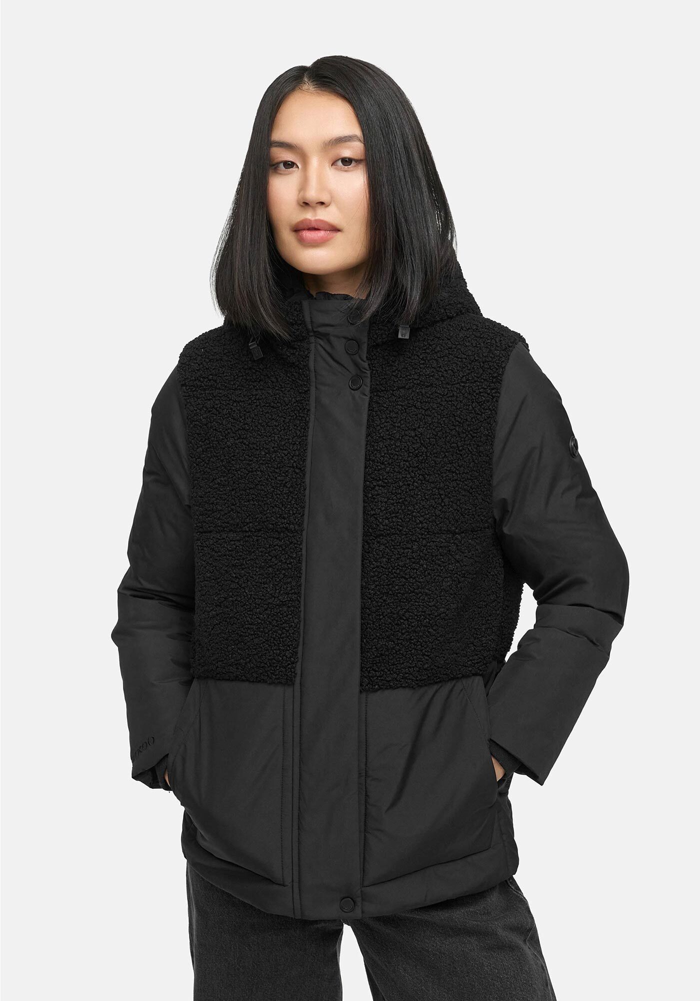 Marikoo Winterjacke Sheeta Kombination aus Teddyfleece und glattem Material