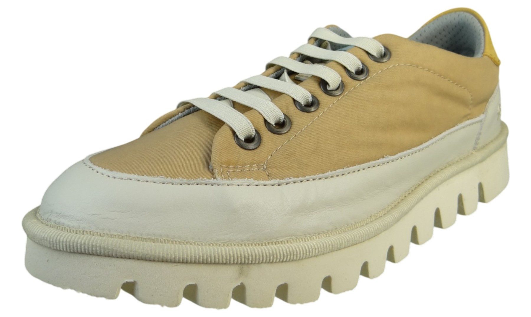 Art 1596 Ontario Low Top Sand Sneaker