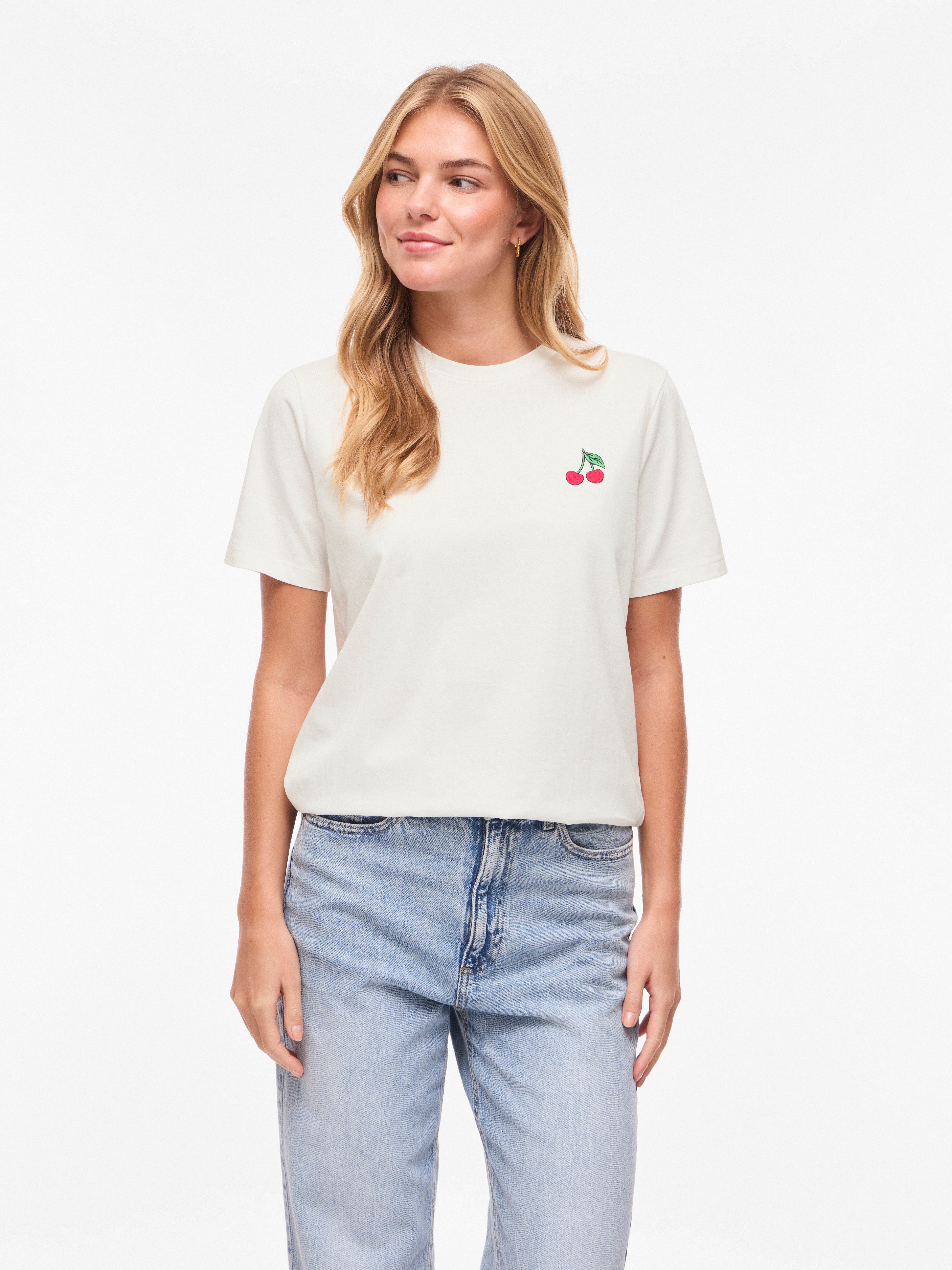 Vila Kurzarmshirt VISYBILLA CHERRY O-NECK S/S TOP/PB/LC