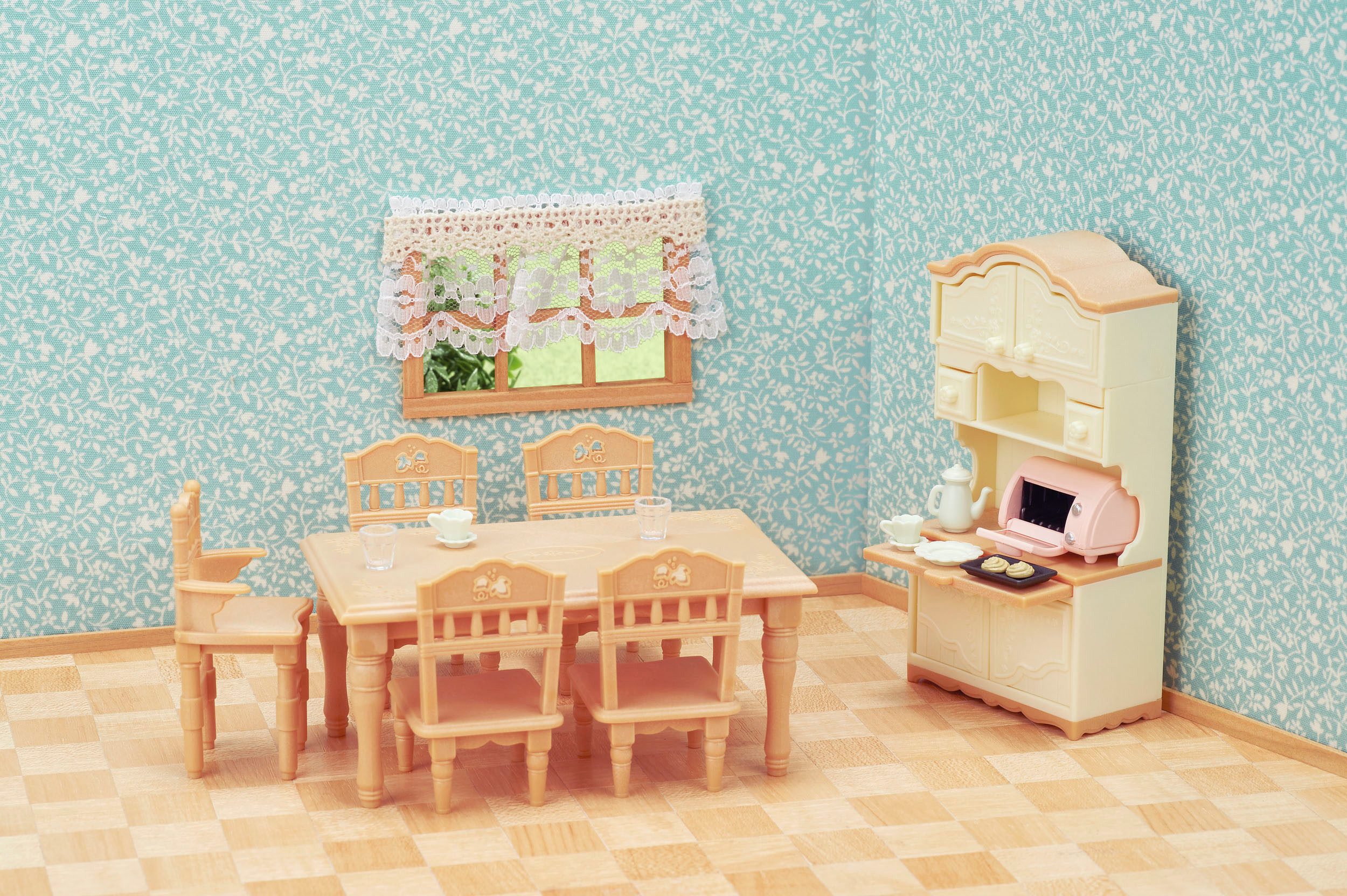 Sylvanian Families Spielwelt Landhaus Esszimmer (5340) – Bild 4 von 5