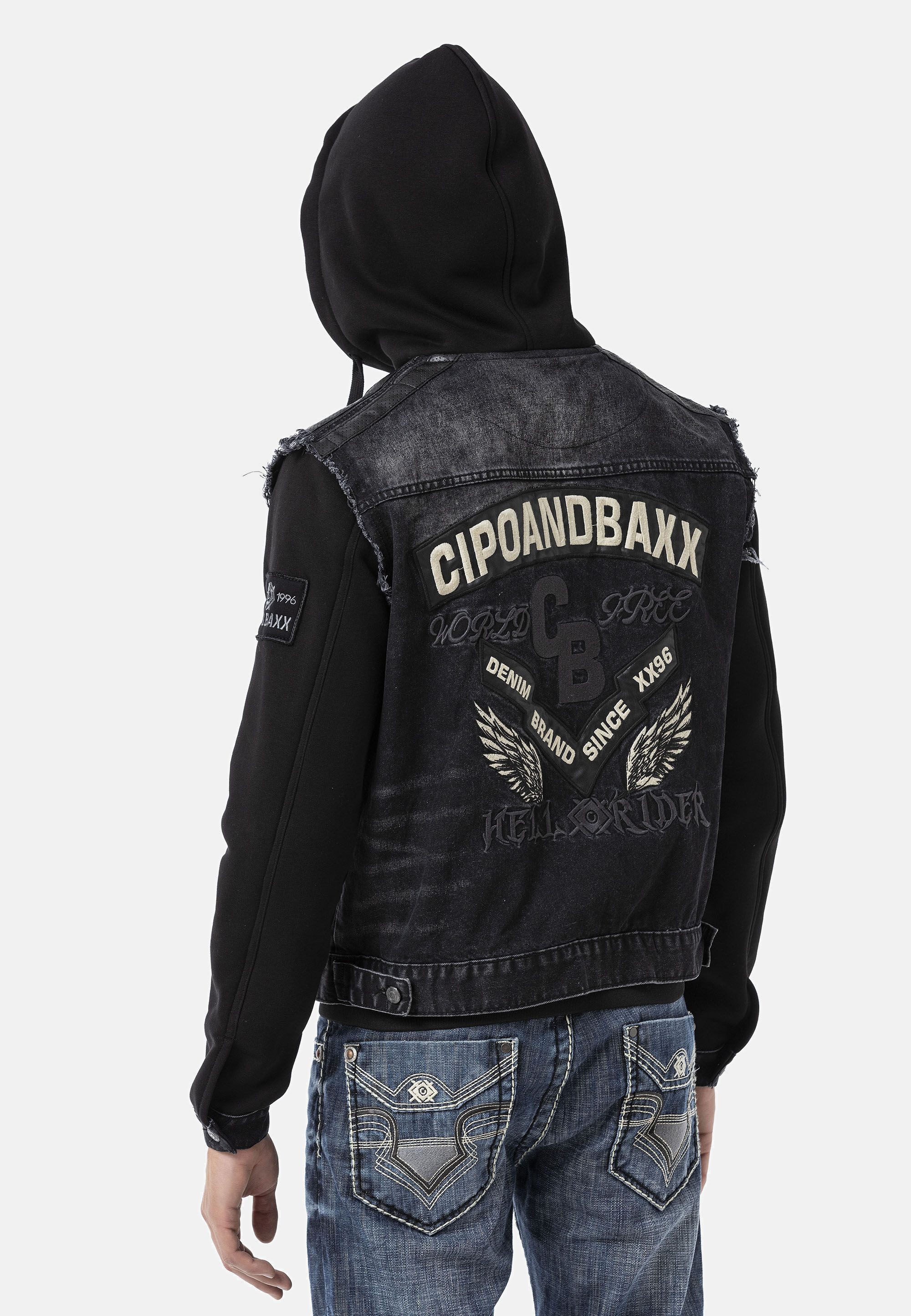 Cipo & Baxx Jeansjacke CJ307 Abgerundet mit metallischen Details