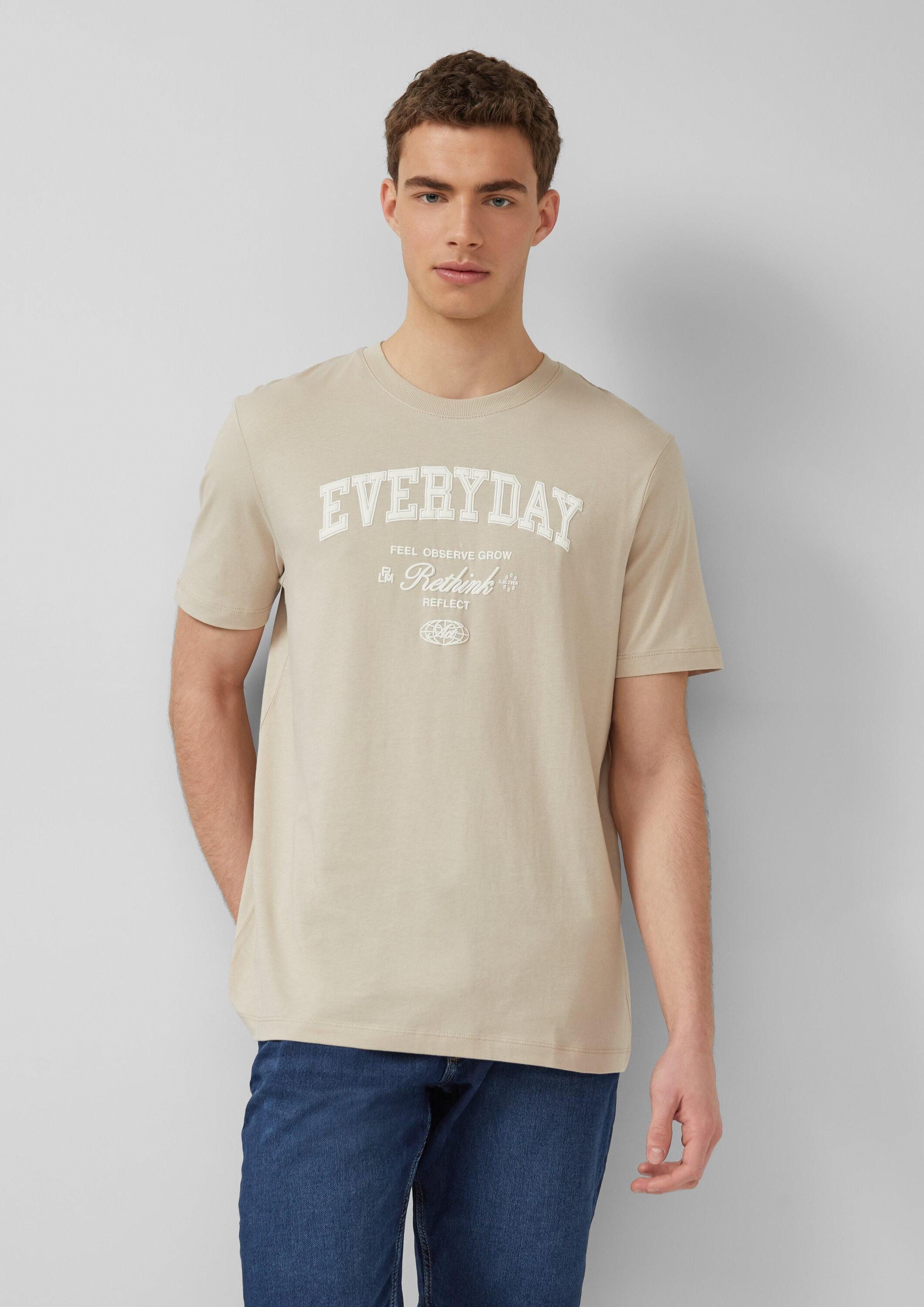 s.Oliver Kurzarmshirt T-Shirt T-Shirt aus Baumwolljersey mit Frontprint