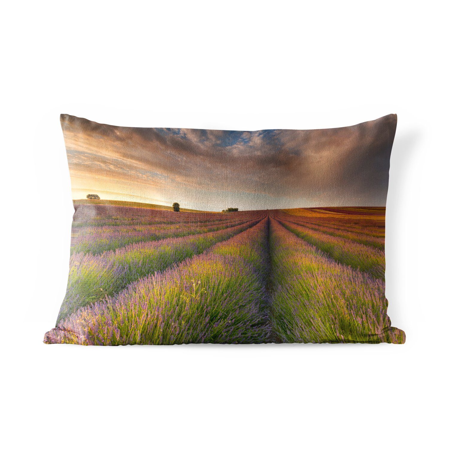 MuchoWow Dekokissen Wogende Lavendelfelder im Dekokissenbezug, Königreich Polyester, bei Vereinigten Kissenhülle Sonnenuntergang, Outdoor-Dekorationskissen