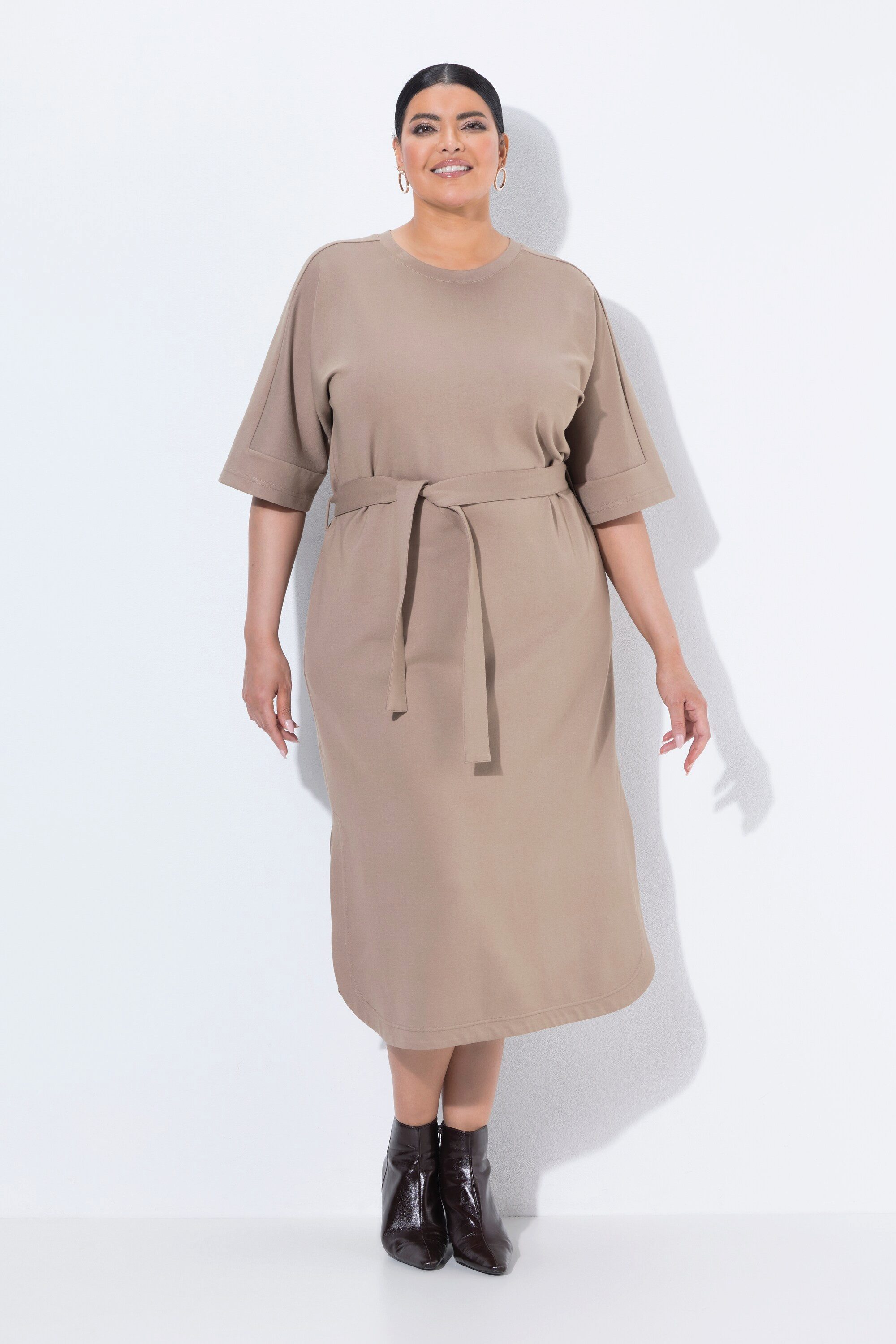 Ulla Popken Maxikleid Midikleid Oversized Rundhals Halbarm Taschen