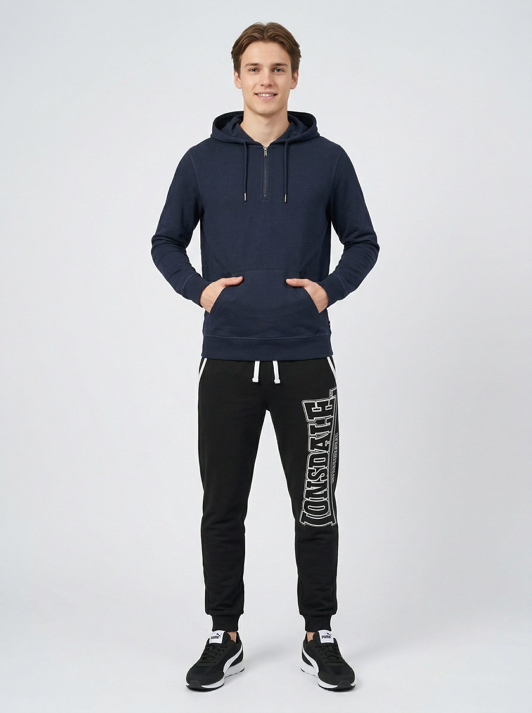 Zum Outfit 12
