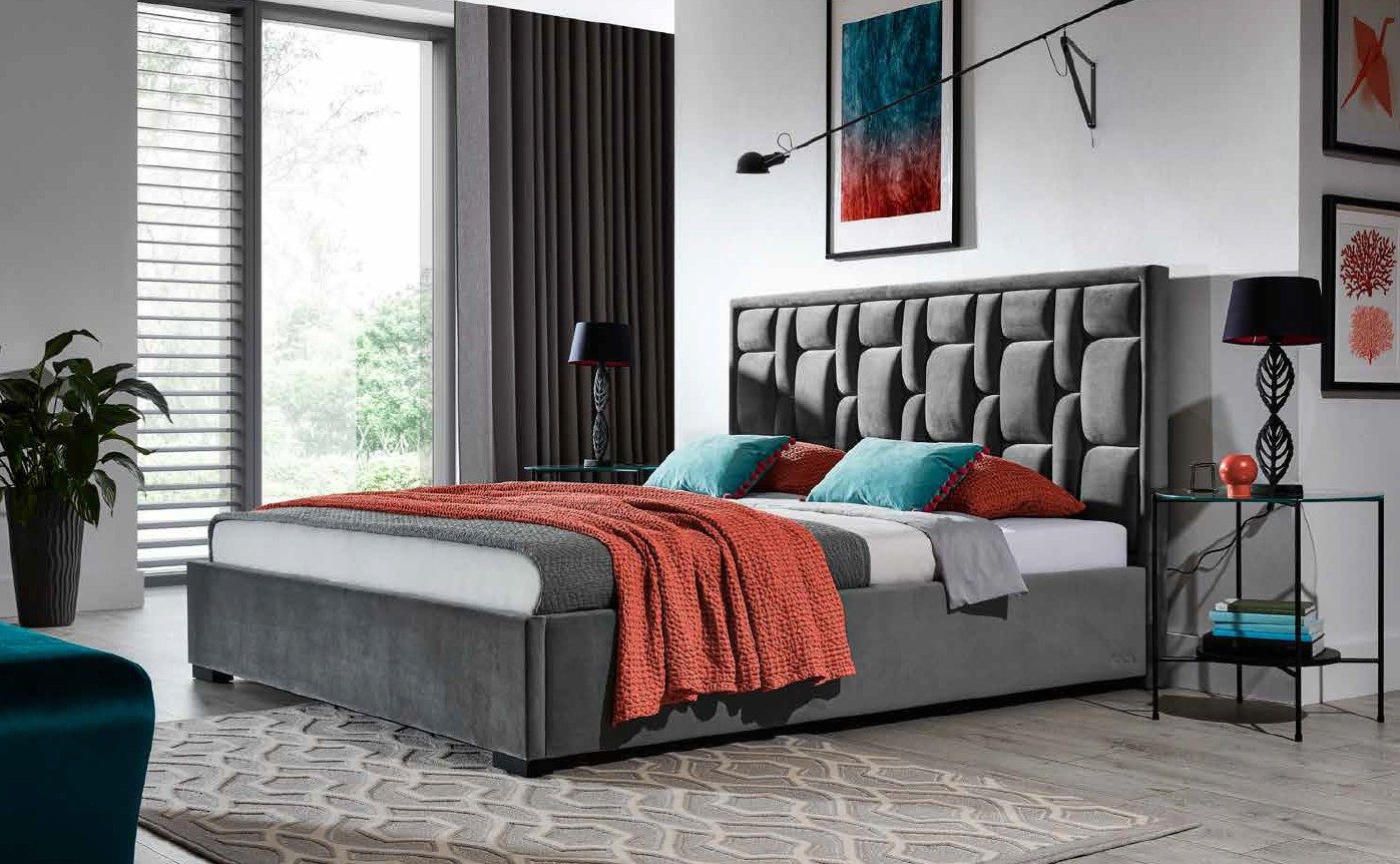 Polsterbett Chesterfield Samt Polsterbett im eleganten Design