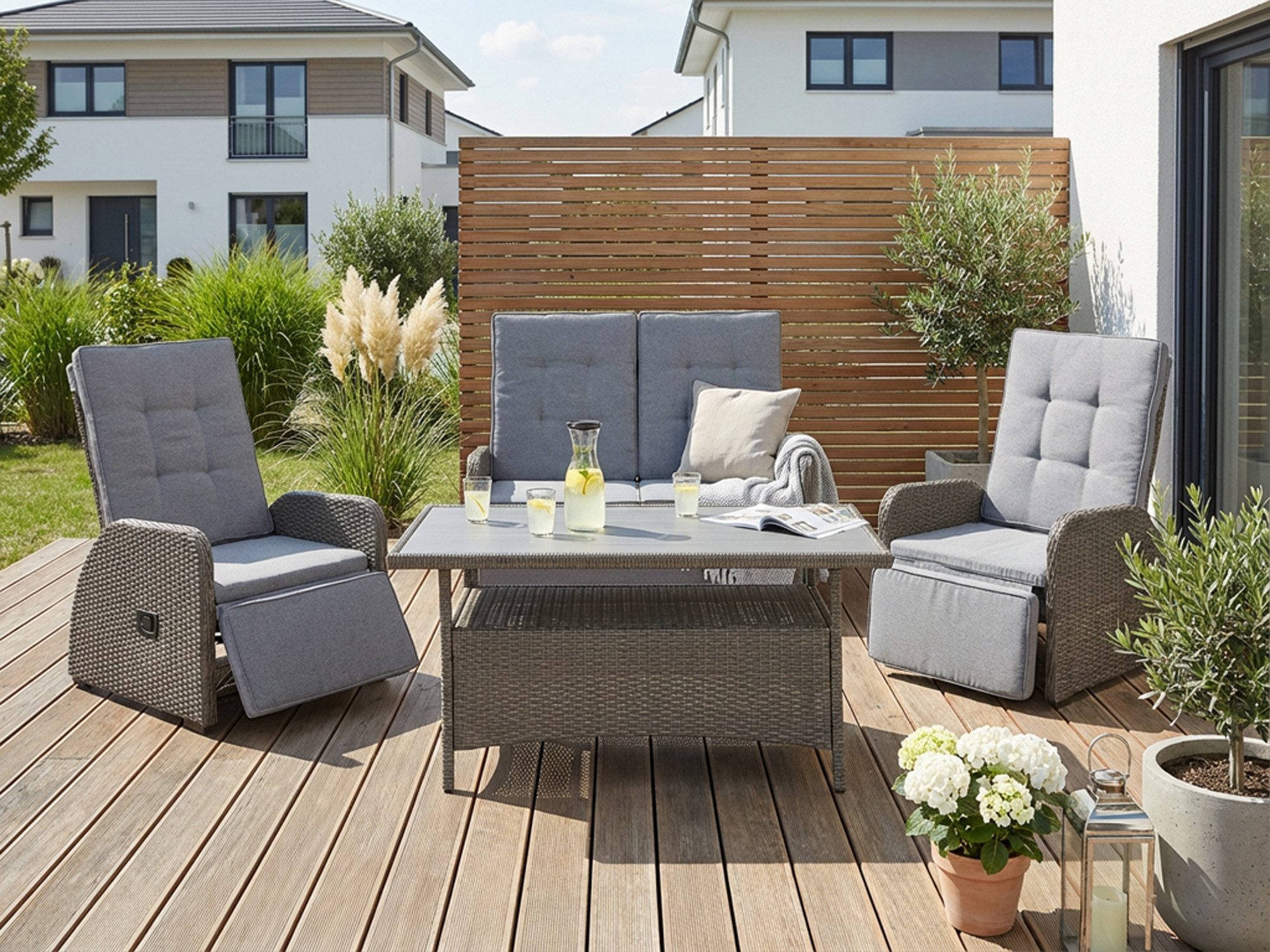 KONIFERA Gartenlounge-Set Vigo, (Set, 8-tlg., 2x Sessel, 1x 2er Sofa, 1x Tisch 120x60x60cm, inkl. Auflagen), Polyrattan, Aluminium, verstellbare Rückenlehne und Fußablage