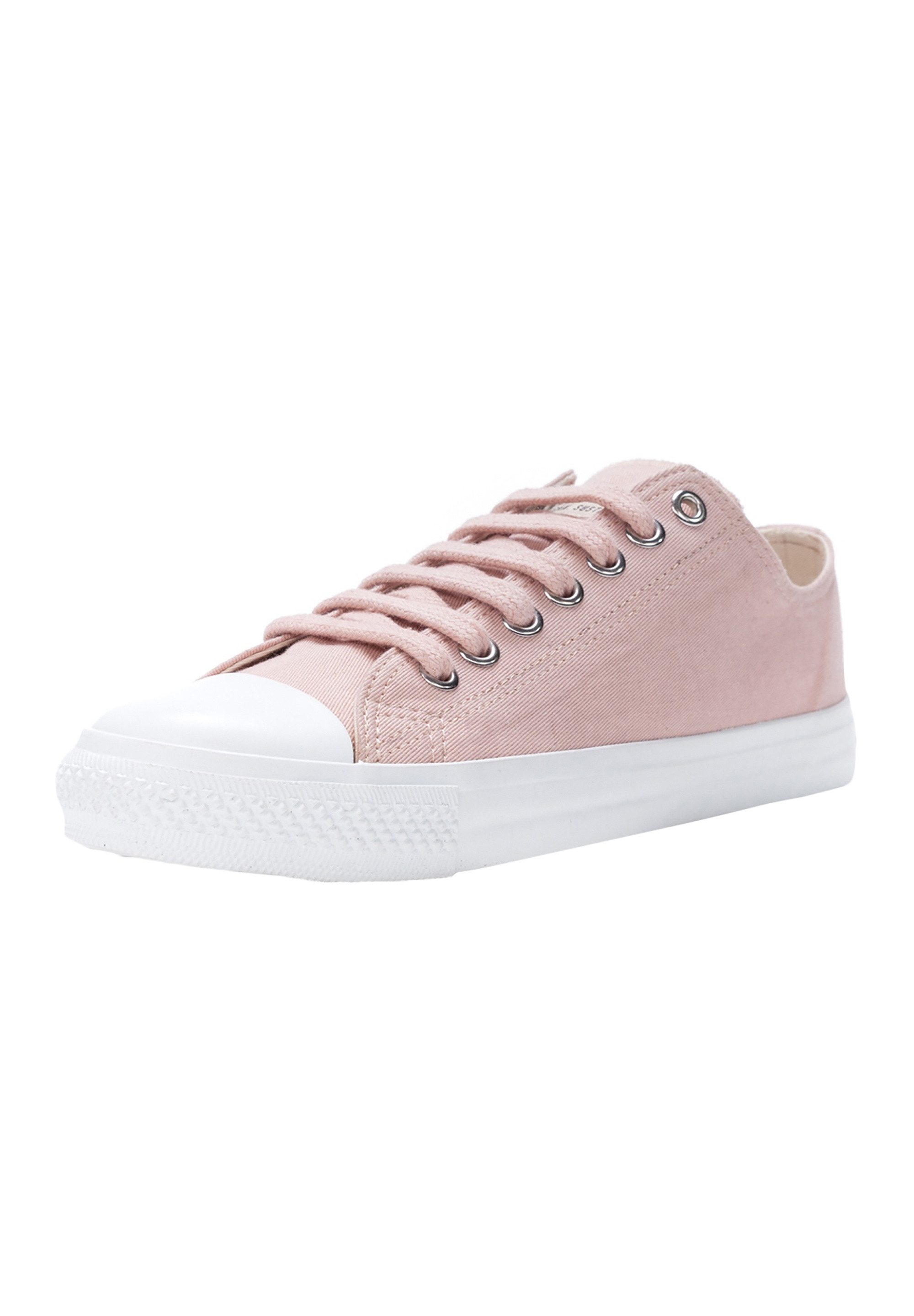 Fair Trainer White Cap Lo Cut Sneaker