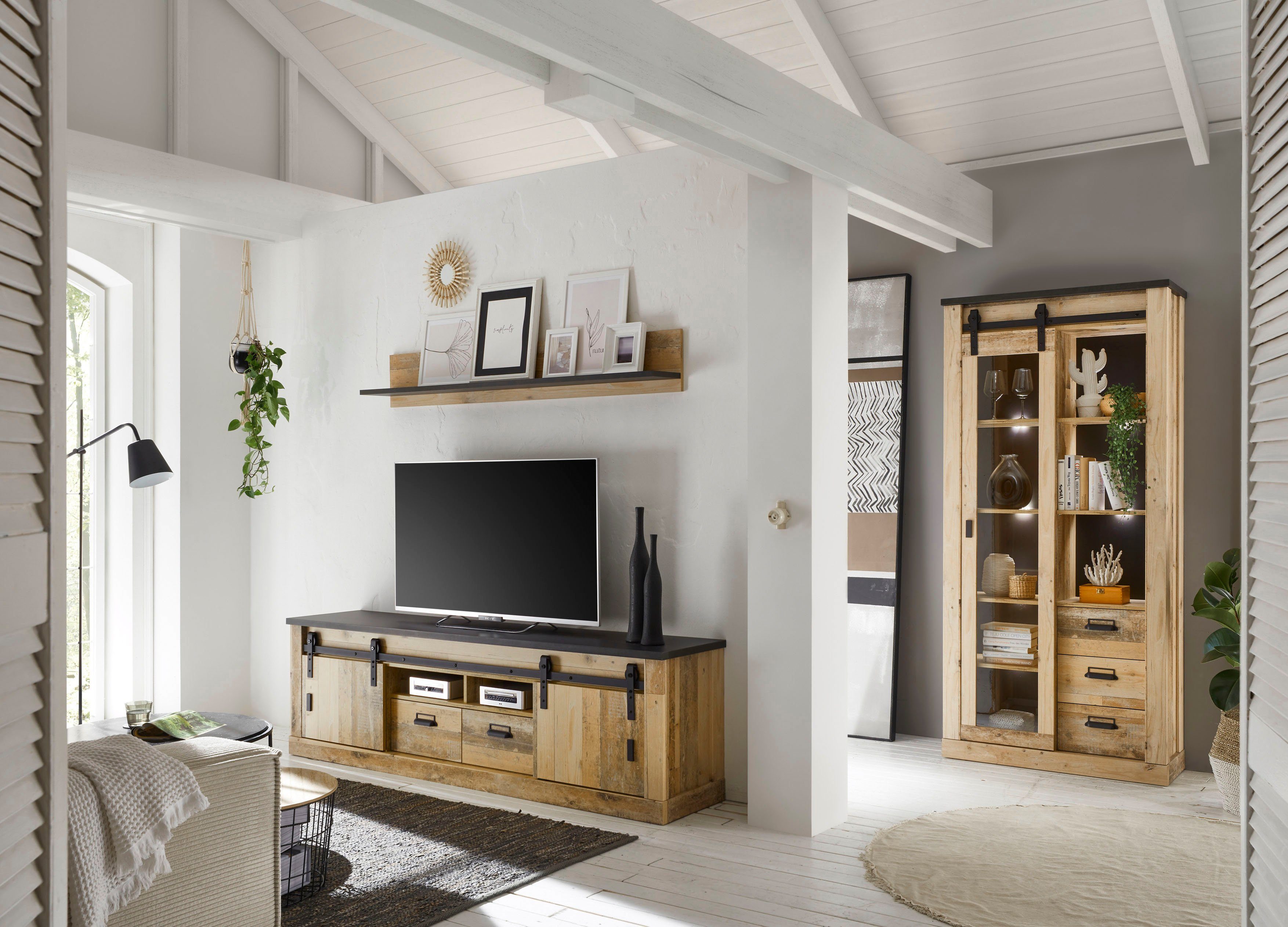 Home affaire Wohnwand SHERWOOD, (3-St), Scheunentorbeschlag und Apothekergriffe aus Metall, Höhe 201 cm