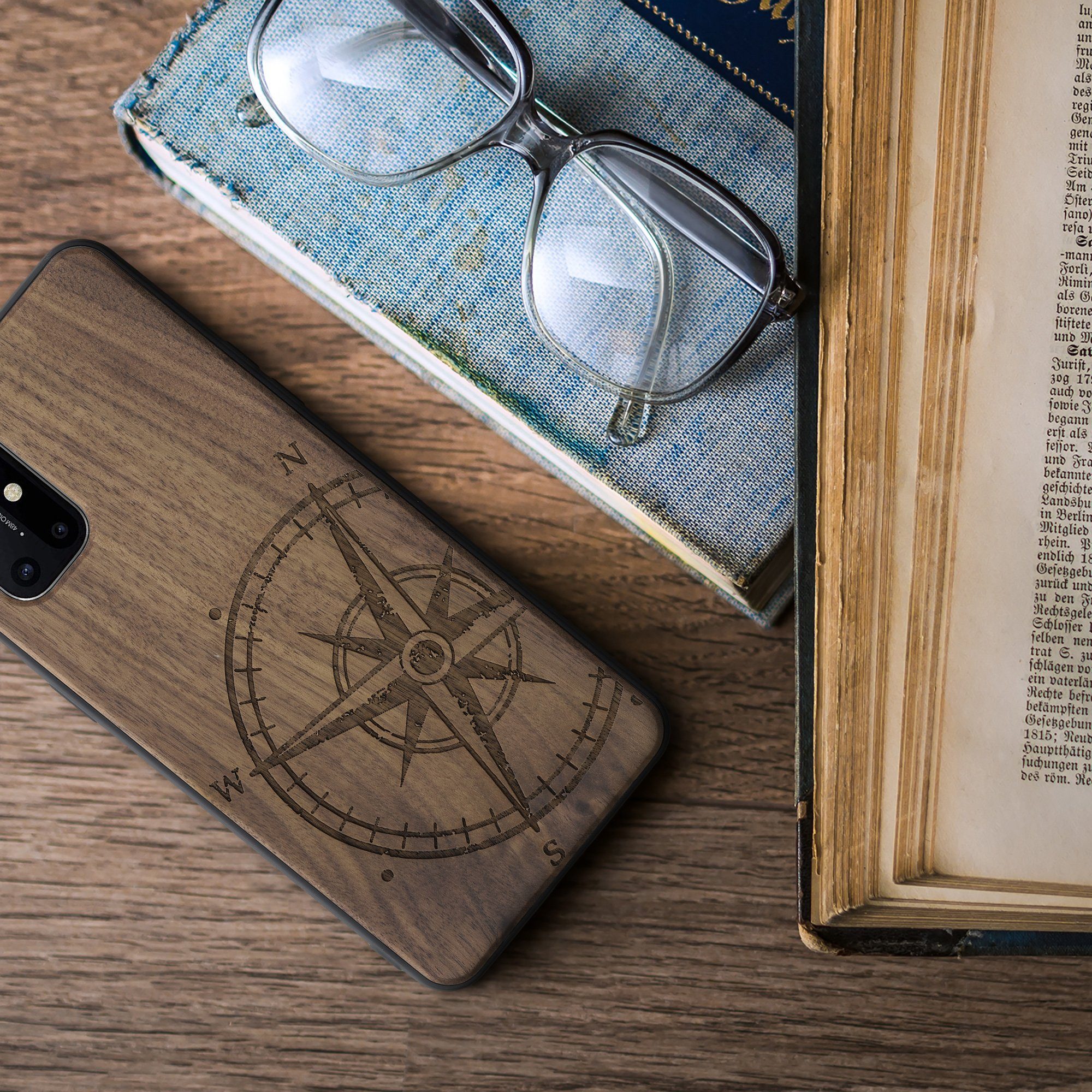 kwmobile Handyhülle kwmobile Hülle kompatibel mit OnePlus 8T Hülle - Holz Case - Handy, Hülle kompatibel mit OnePlus 8T - Handyhülle TPU Cover Bumper Case