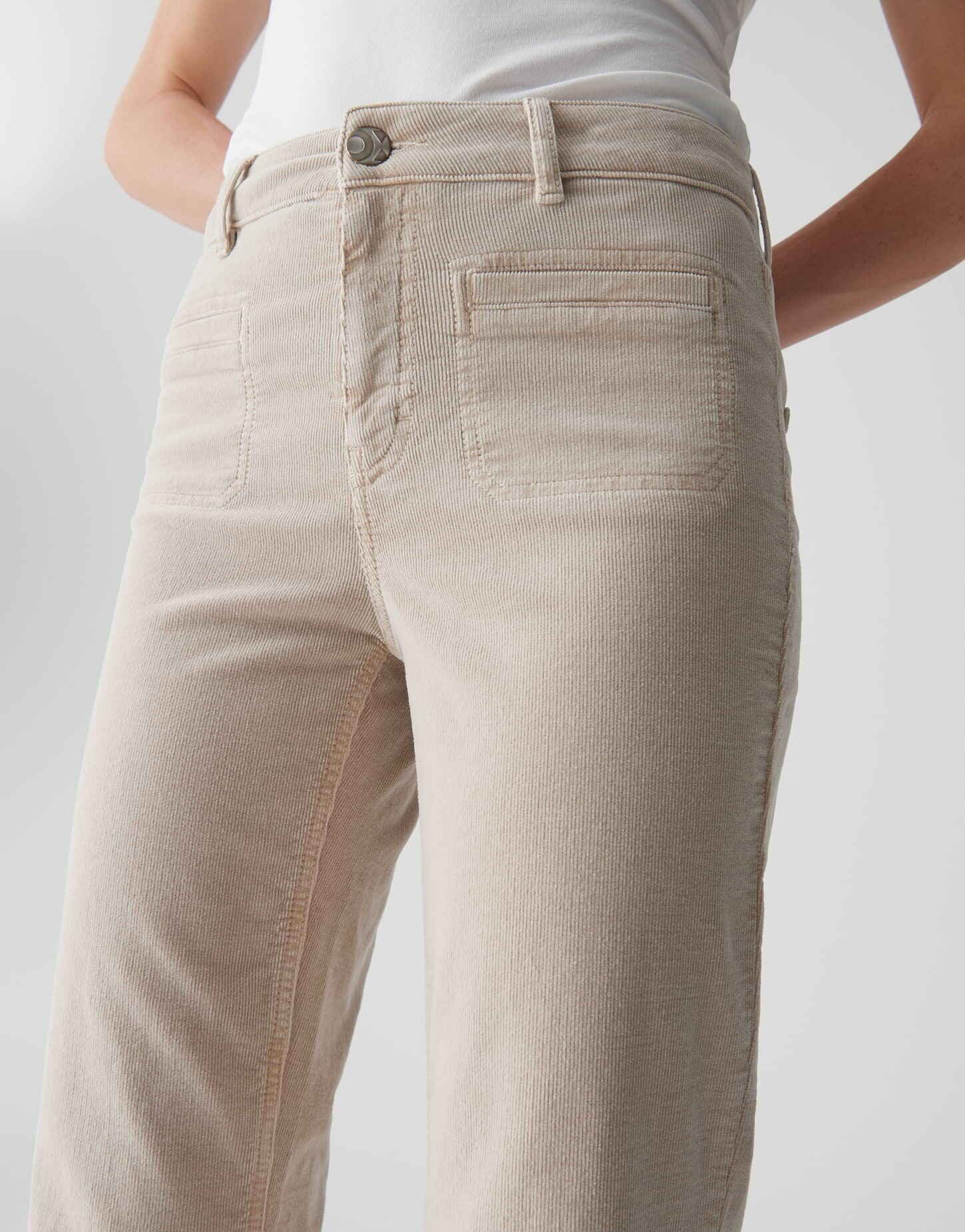 OPUS PANTS Bootcut-Jeans MELLY FRESH aus BCI Cotton Mix Mid Rise Mid Rise, Long Flared, Gürtelschlaufen