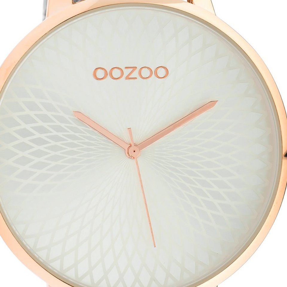 OOZOO Quarzuhr Oozoo Damen Armbanduhr silber Analog, Damenuhr rund, extra  groß (ca. 48mm) Edelstahlarmband, Fashion-Style, gemustertes Ziffernblatt