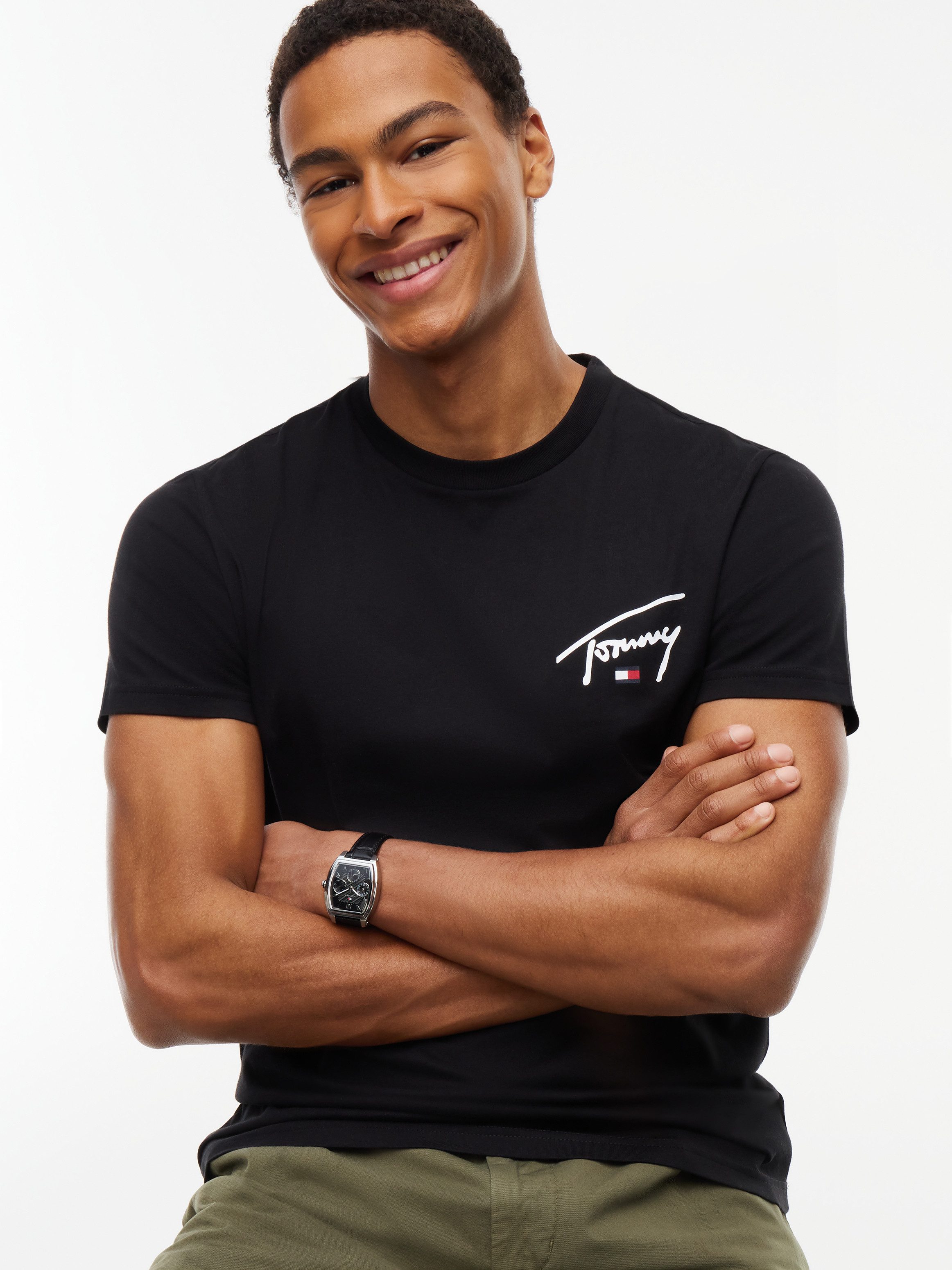Tommy Jeans T-Shirt SLIM SIGNATURE CHEST TEE Slim fit mit Rundhalsausschnitt