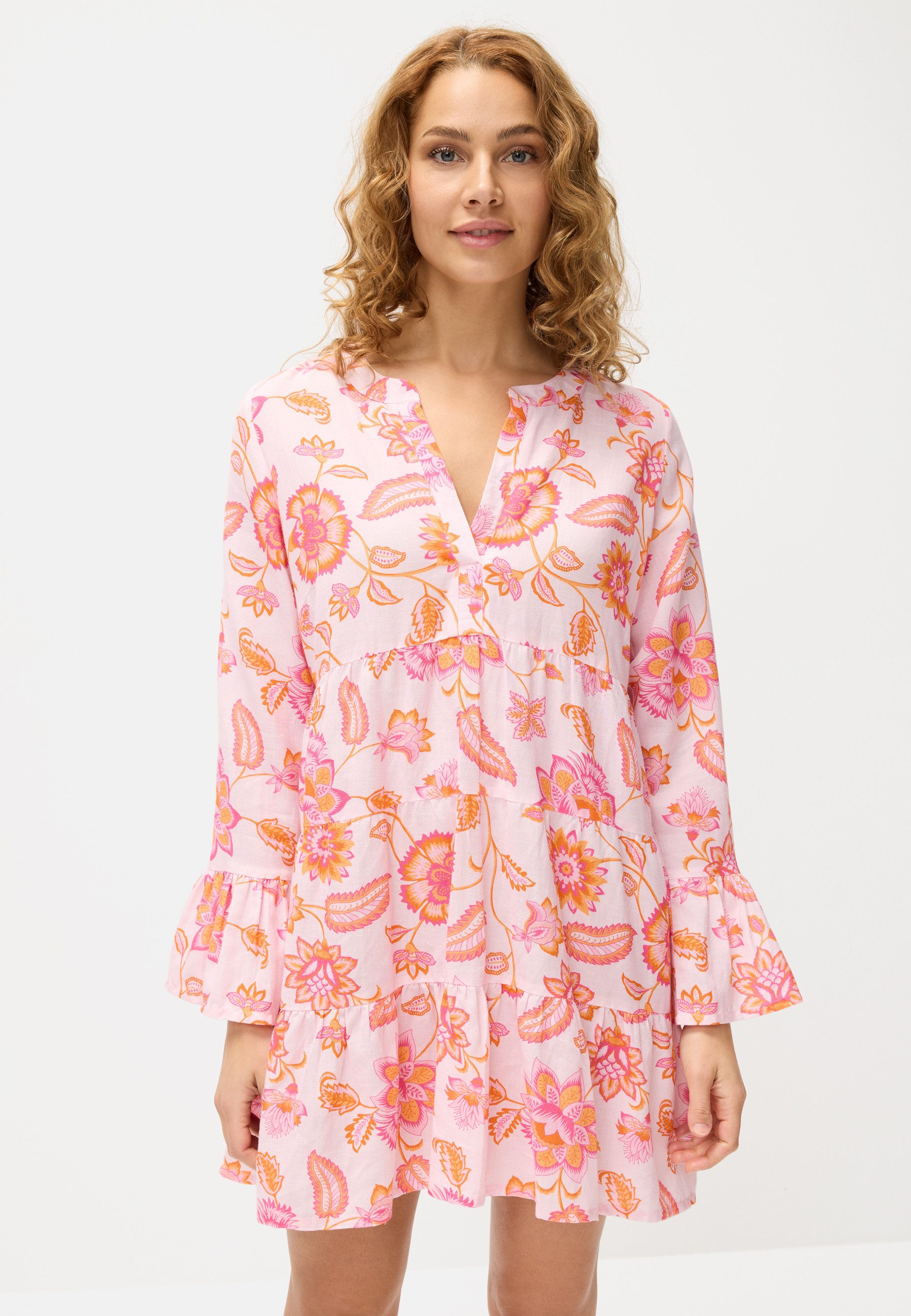 LASCANA Longbluse mit modischen Volants