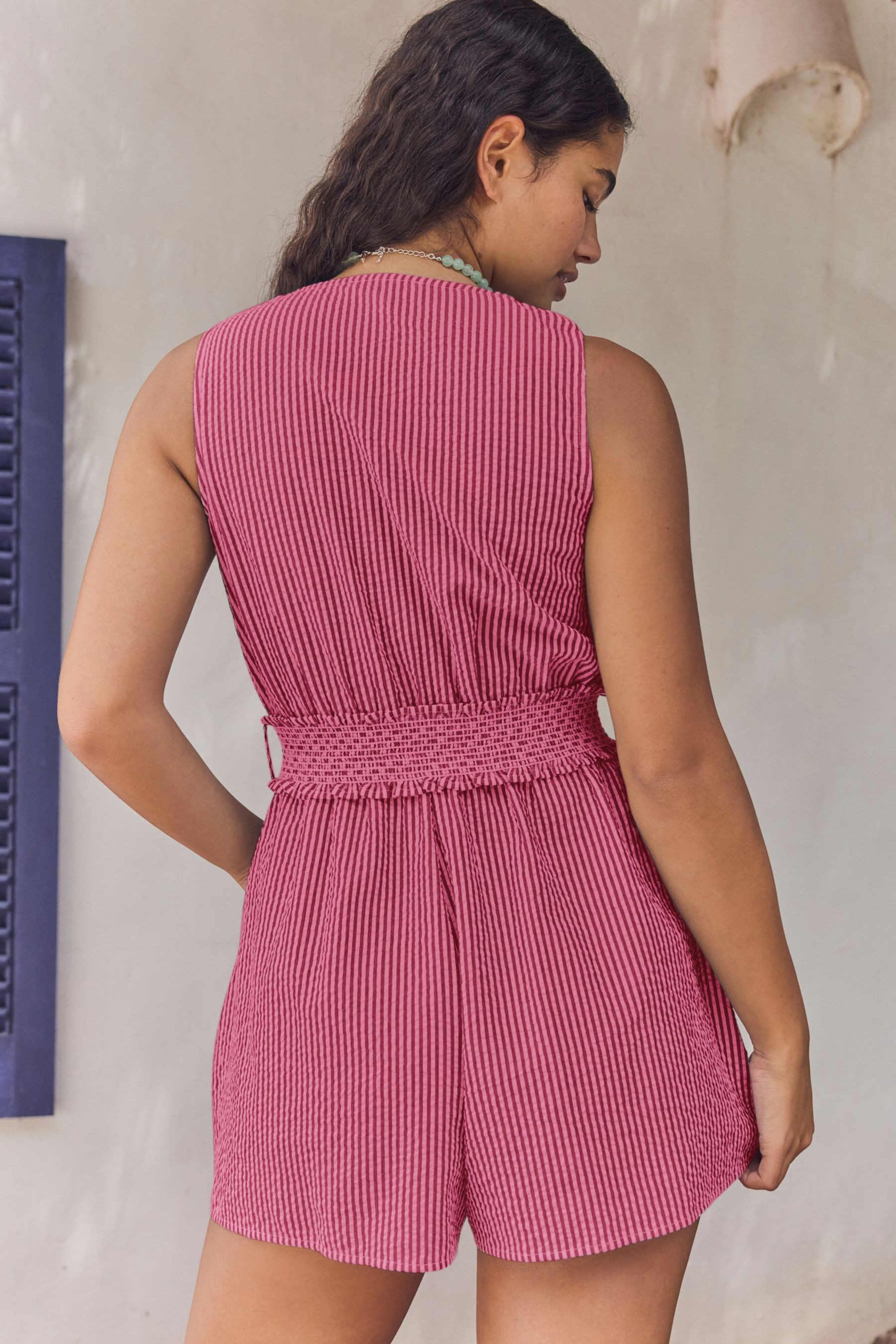 Next Playsuit Sommerlicher Playsuit mit Gürtel (1-tlg)