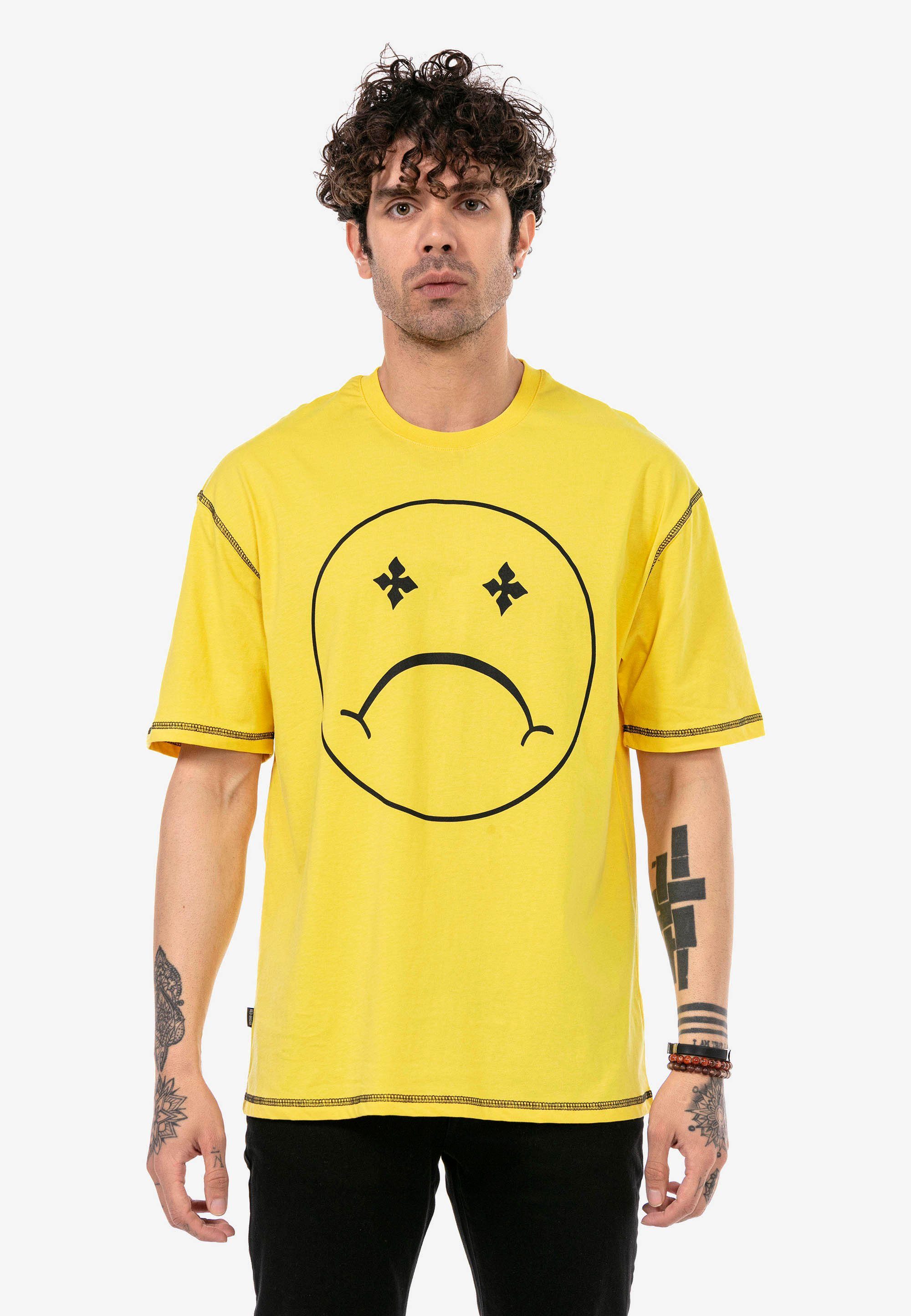 RedBridge T-Shirt Aberdeen mit modischem Sad Smiley-Frontprint gelb