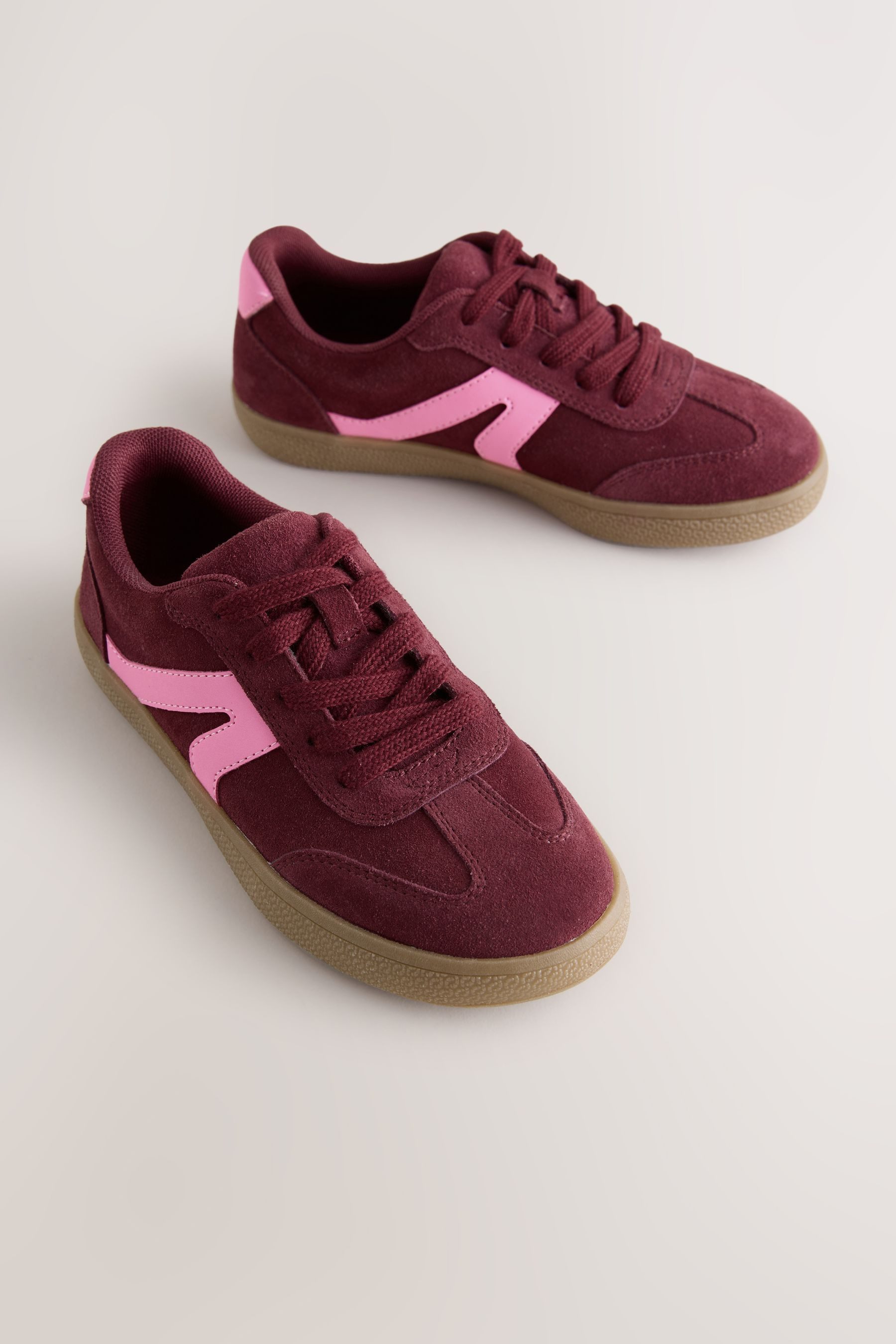 Next Sportschuh im Retro-Stil Sneaker (1-tlg)