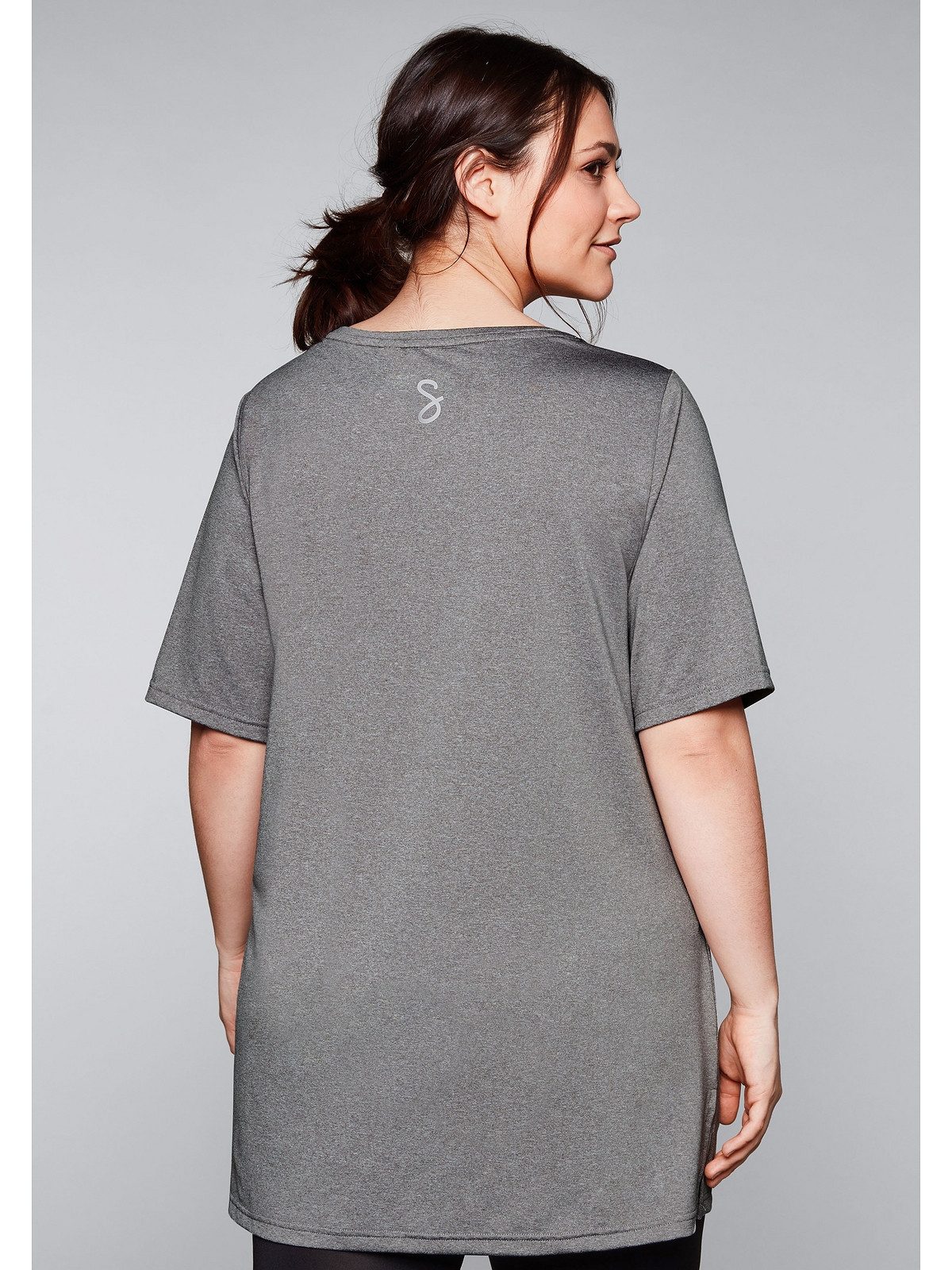 Sheego Longshirt Große Größen mit atmungsaktiver, schnelltrocknender Funktion
