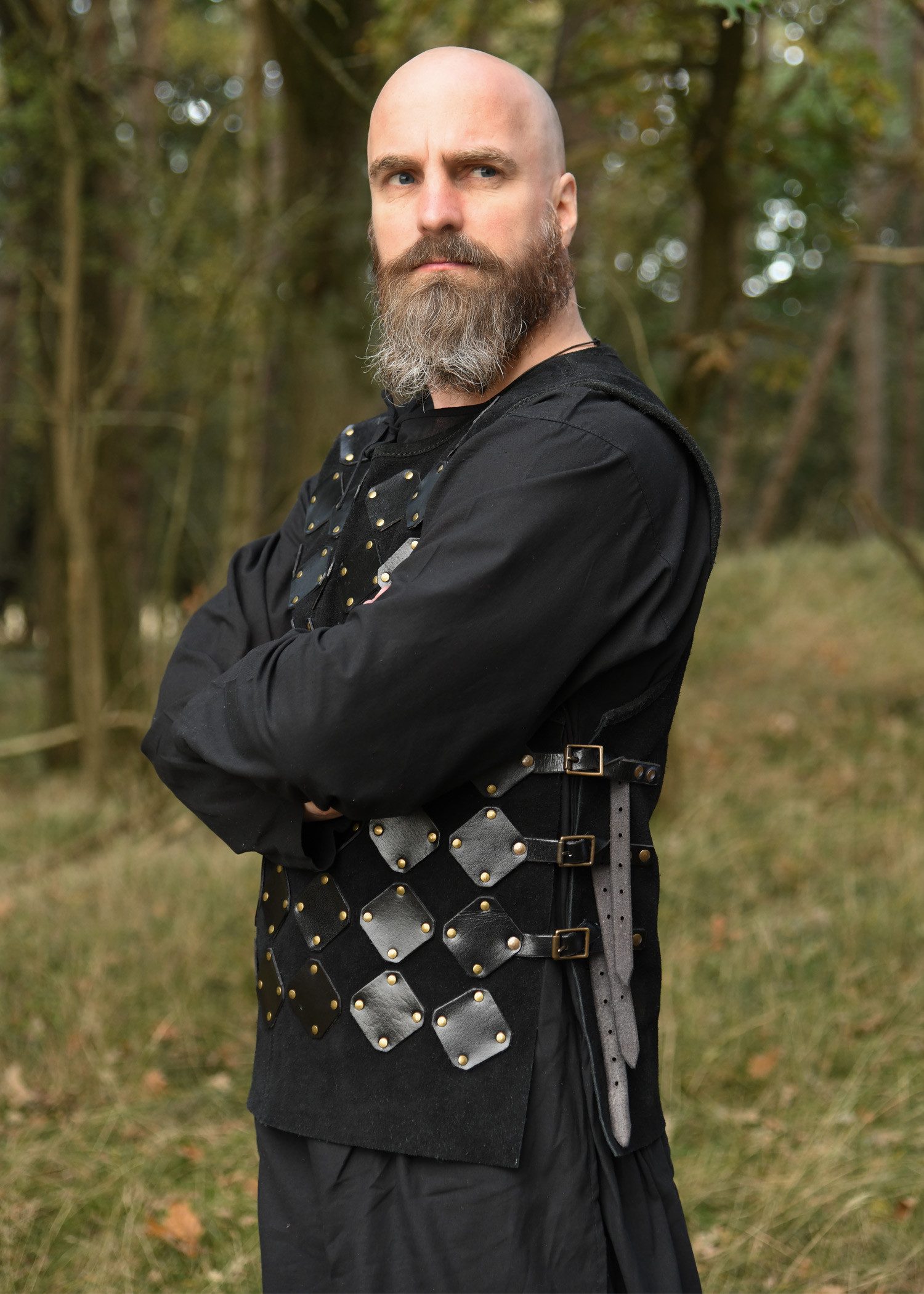 Battle Merchant Wikinger-Kostüm Wildleder Torso Rüstung, schwarz “ Vares“