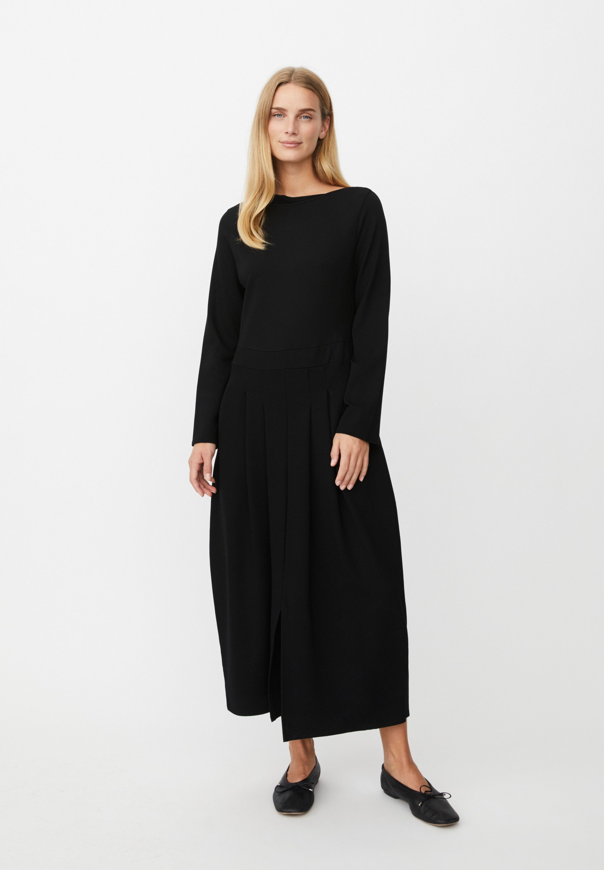 Masai Maxikleid MaNaelise Sanfte Haptik, ruhige Linien, müheloser Chic günstig online kaufen