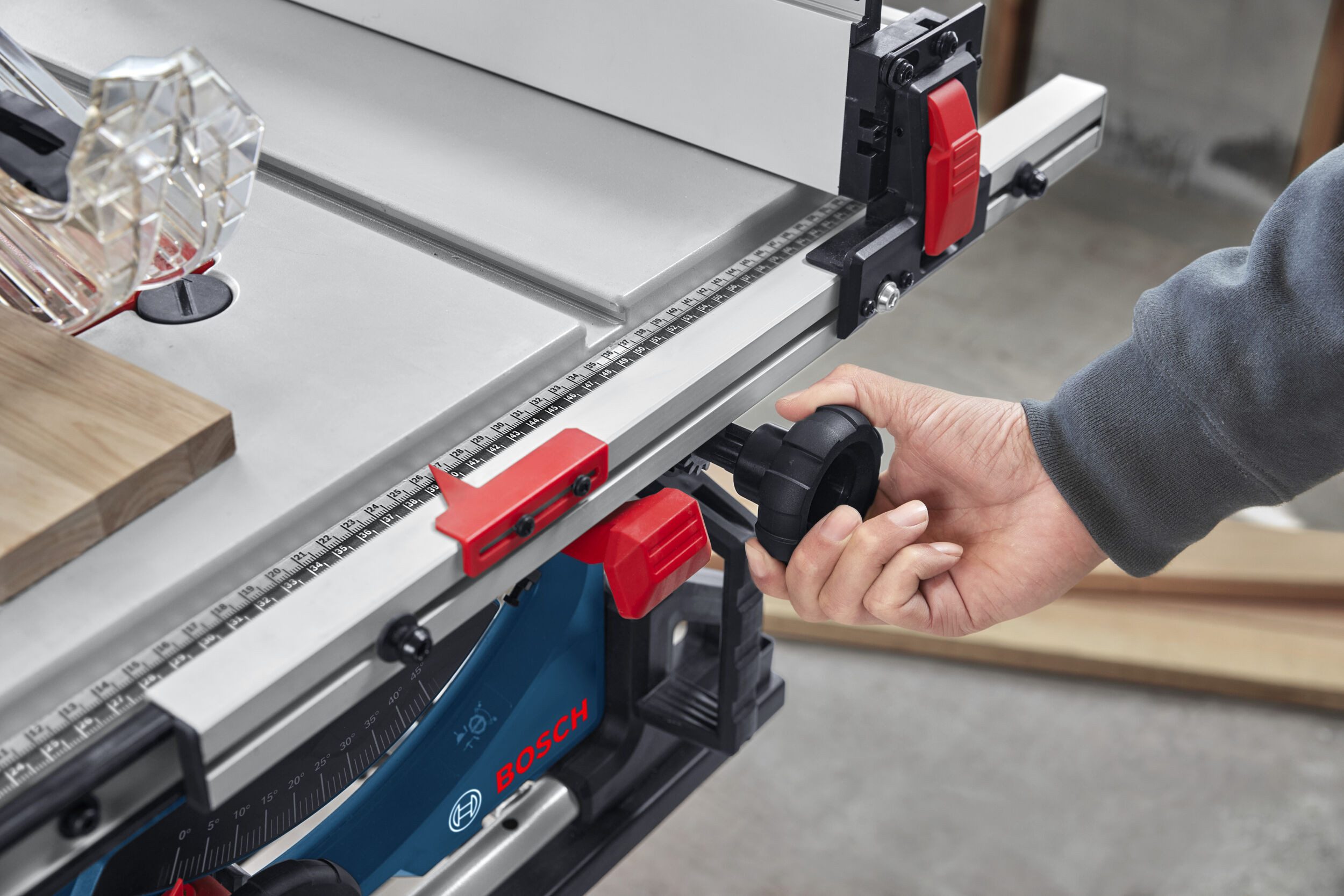 BOSCH Tischkreissäge GTS 70-216, Tischsäge - im Karton