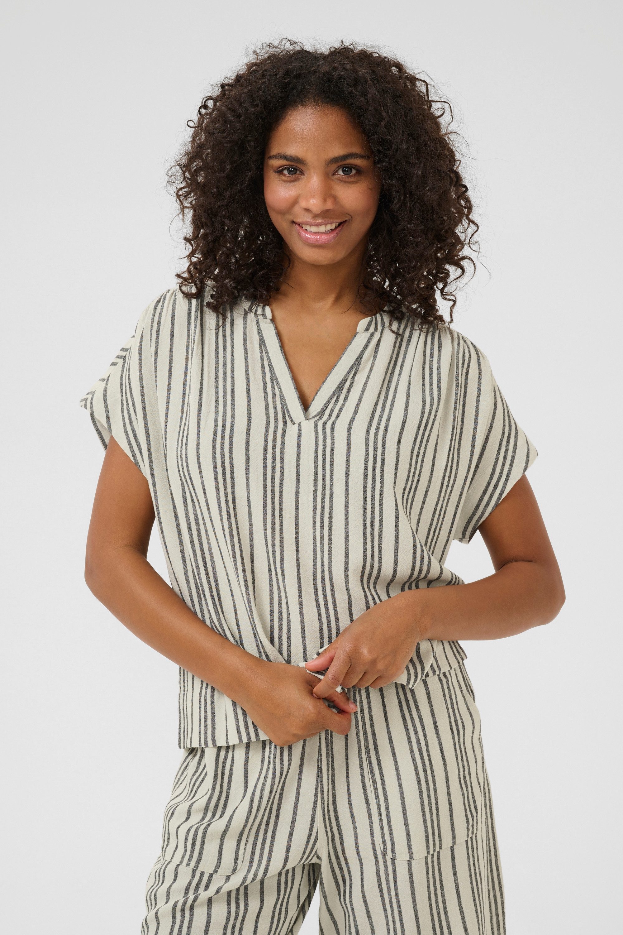 KAFFE Kurzarmbluse Kurzarm-Bluse KAmilia