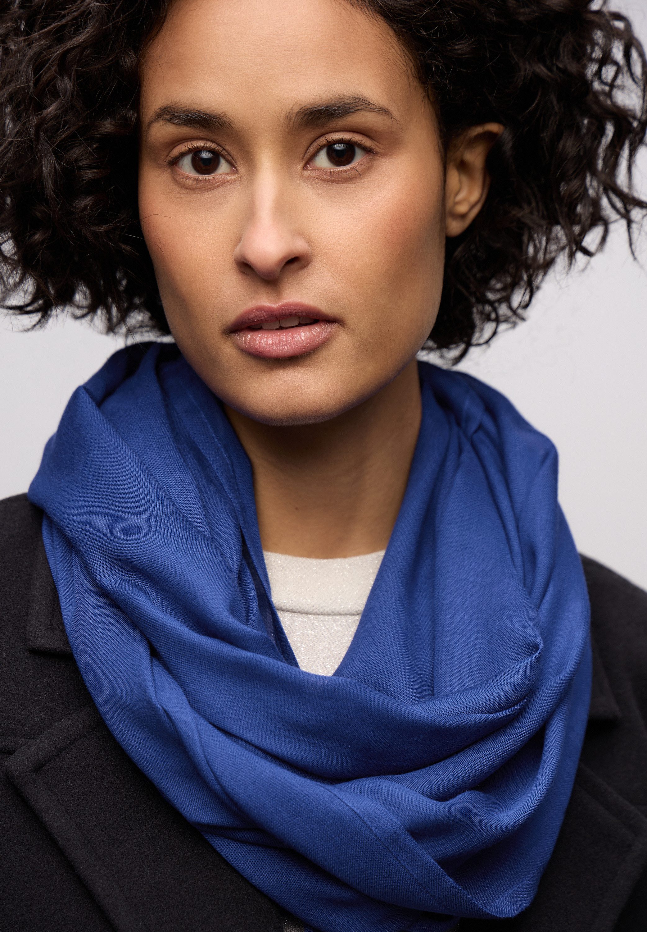 STREET ONE Loop, zart