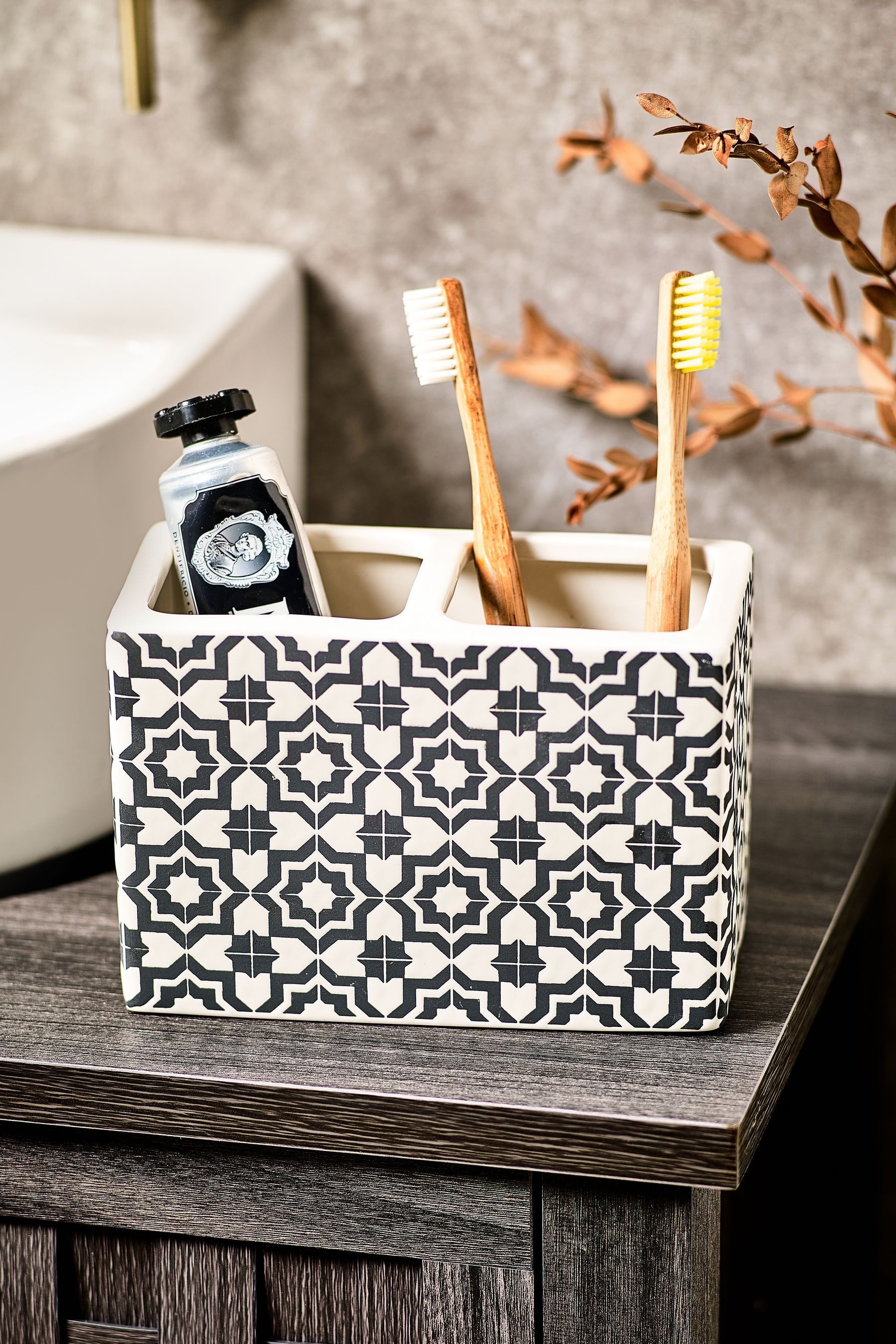 Next Zahnputzbecher Zahnbürstenbehälter im Geomuster günstig online kaufen