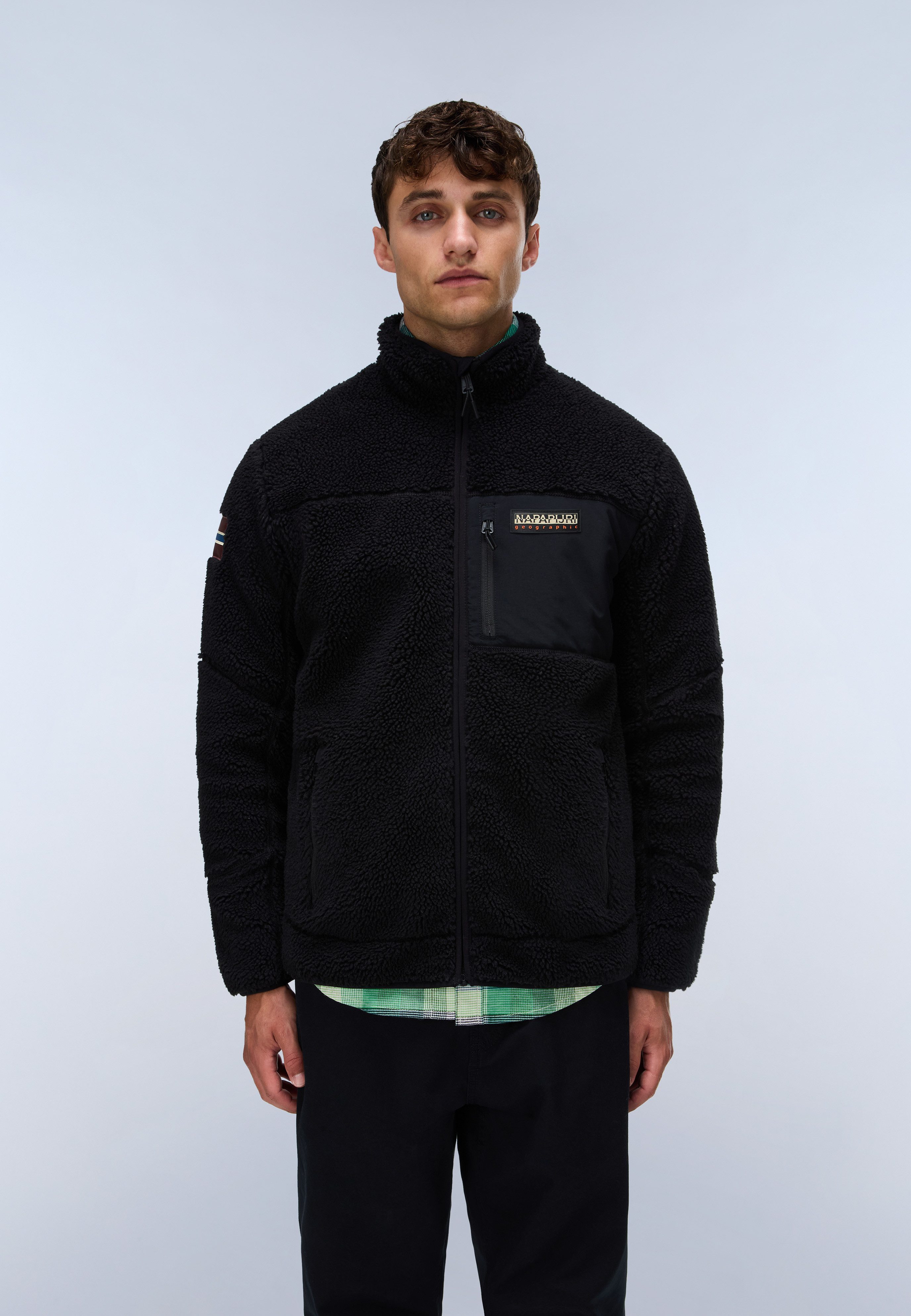 Napapijri Fleecejacke YUPIK FZ 5 BLACK BEAUTY mit sportlichem Stil, als flexible Zwischenschicht, leichtes Material