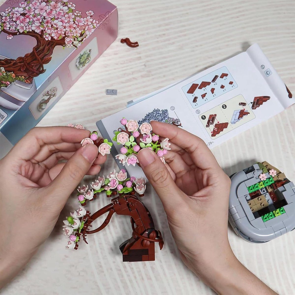 Kraftverdia Bonsai Kirschblütenbaum Bausteine Set – DIY Sakura Pflanze Deko Spielbausteine – Bild 2 von 5